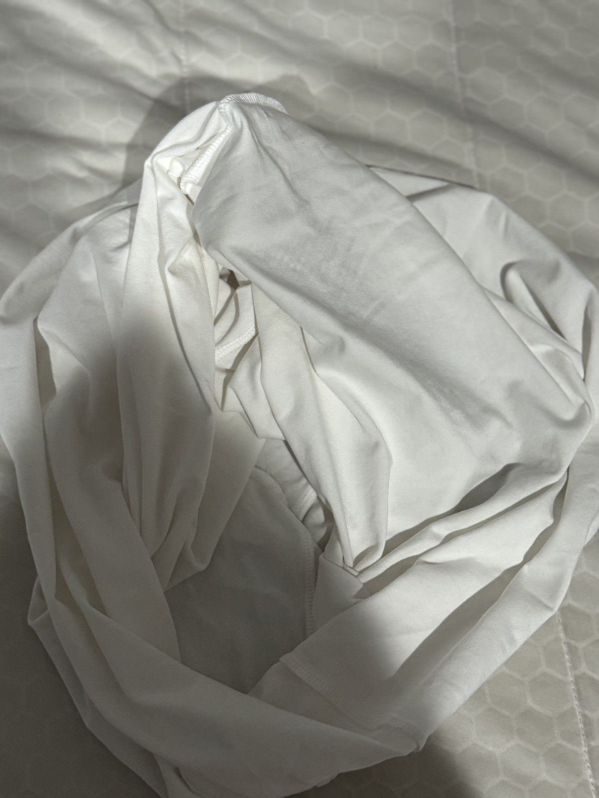 Lululemon NEW Lululemon Cotton Shoulder Twist Tshirt White Size XS / US 0-2 / IT 36-38 - 6 Thumbnail