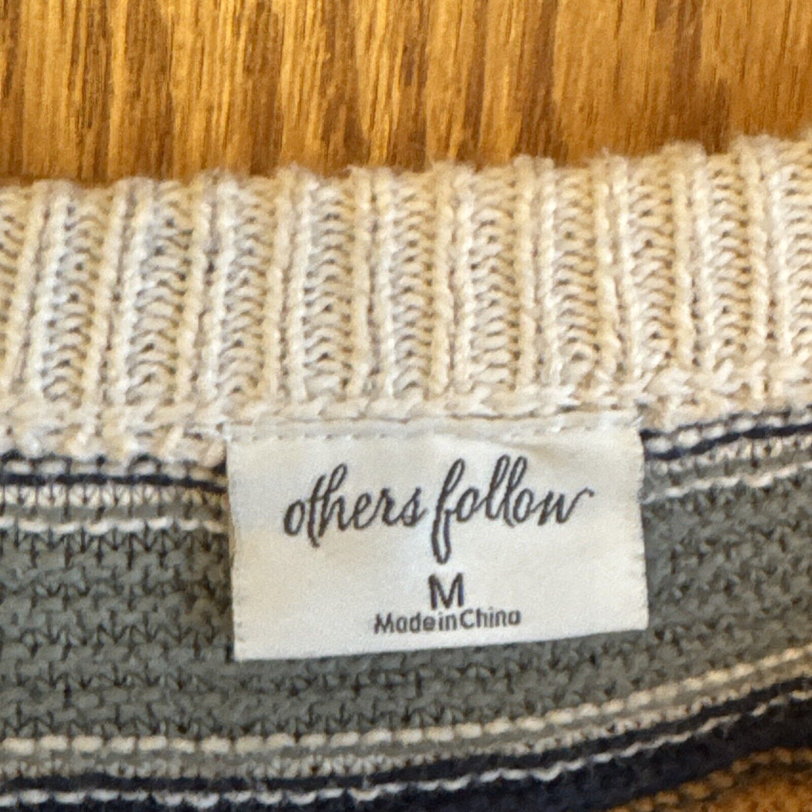 Other OTHERS FOLLOW Knit Striped Pullover Cropped Sweater Womens Size M / US 6-8 / IT 42-44 - 4 Thumbnail