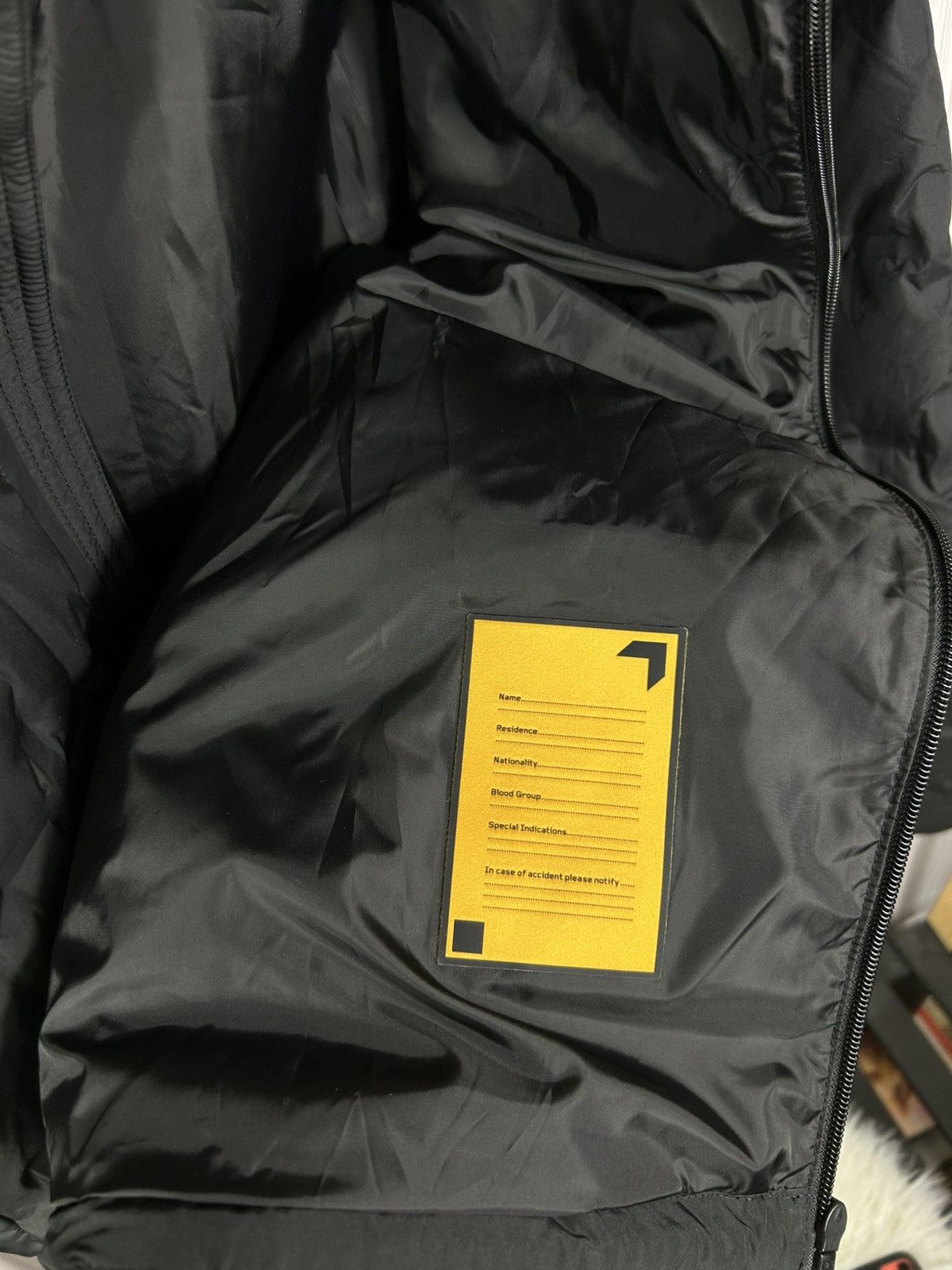Other Defender Trophy Insulated Jacket Land Rover Size XS(L) Size US L / EU 52-54 / 3 - 8 Thumbnail