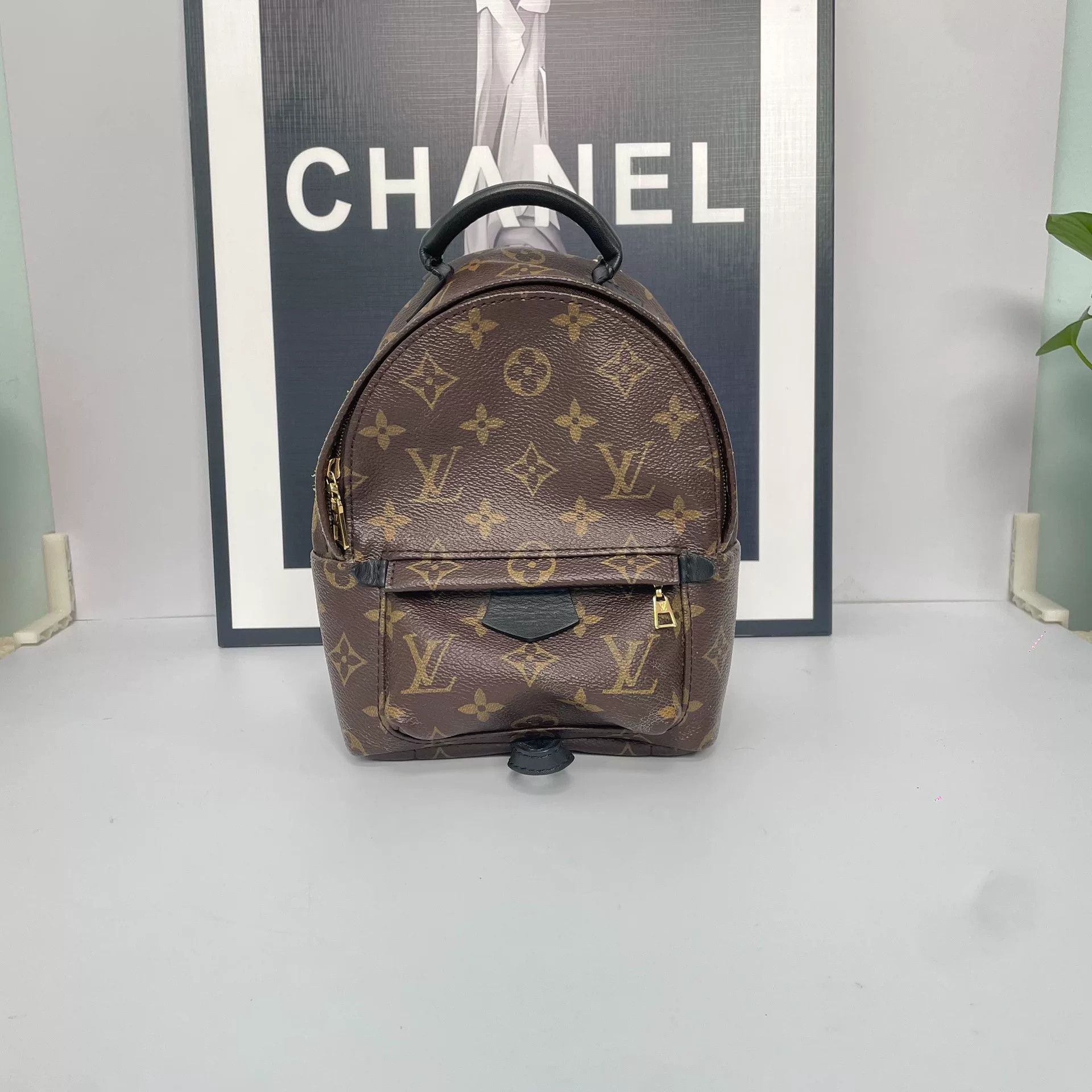 Louis Vuitton Pre-loved Bag Very good condition Size ONE SIZE - 1 Thumbnail