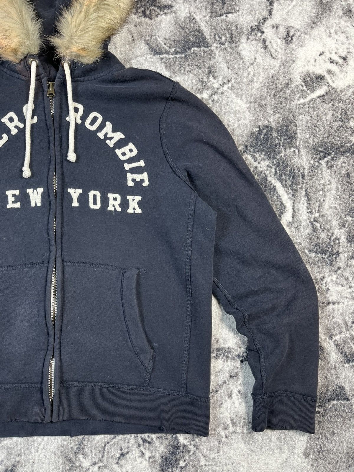 Abercrombie & Fitch Abercrombie & Fitch Fur Hood Zip Hoodie Navy XXL Size US XXL / EU 58 / 5 - 3 Thumbnail