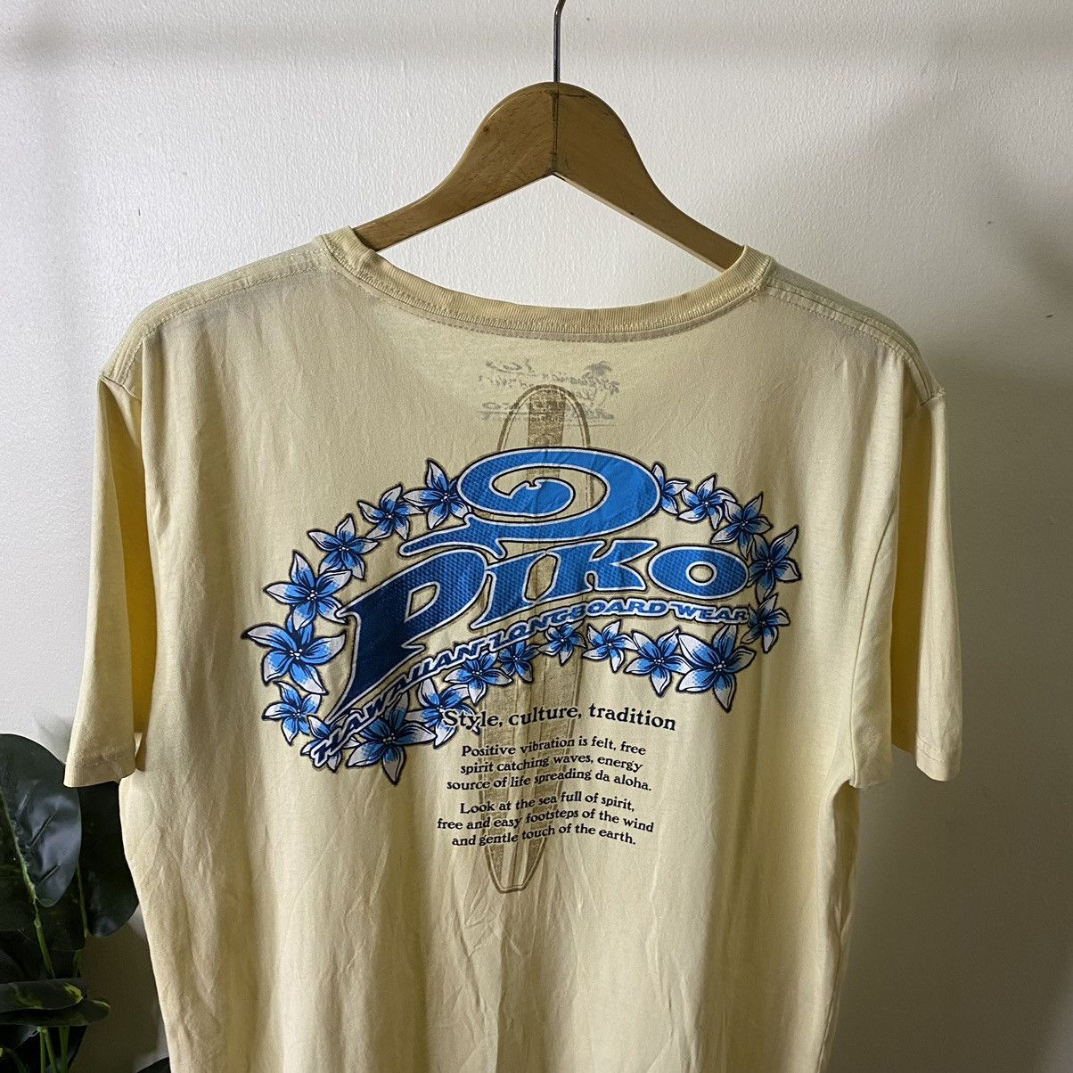 Vintage Vintage Y2K Piko Surf Nice Backhit Surf Style Tee Size US M / EU 48-50 / 2 - 2 Thumbnail
