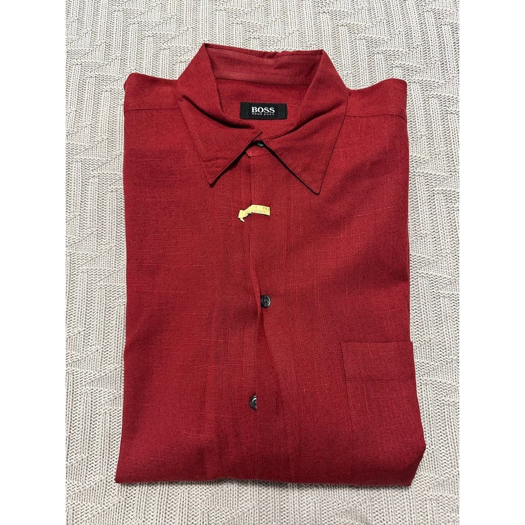Hugo Boss Hugo Boss red button down size L Size US L / EU 52-54 / 3 - 1 Thumbnail