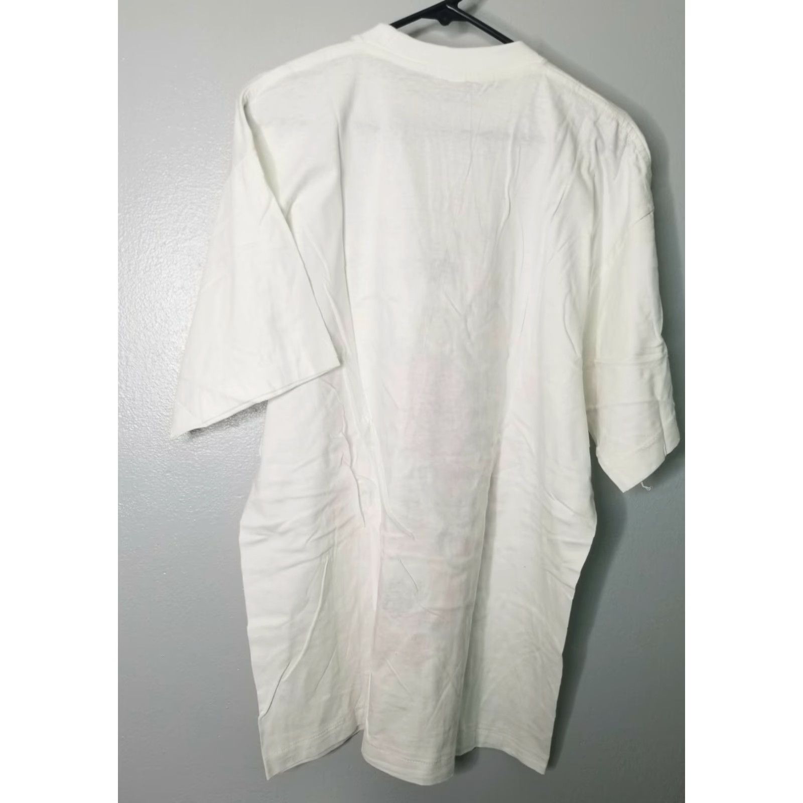 Vintage VINTAGE Pro Ace T-Shirt XL White Cotton Glitter Rose Stained Glass Window 80s Mens Short Sleeve Crew Neck Graphic Print Vintage 1980s Size US XL / EU 56 / 4 - 3 Thumbnail
