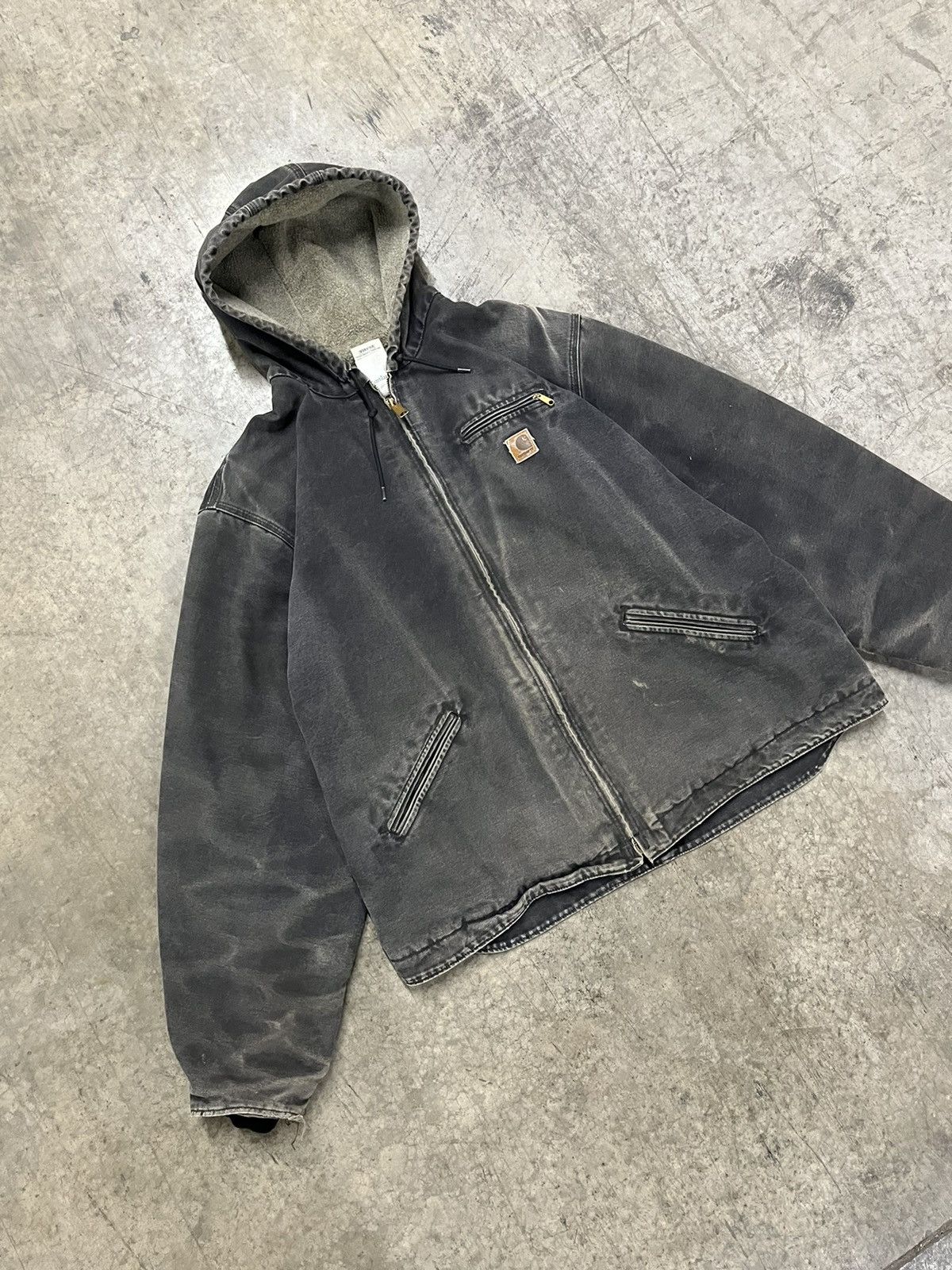 Carhartt × Vintage Carhartt sun faded Detroit style hooded Sherpa lined jacket Size US XXL / EU 58 / 5 - 2 Thumbnail