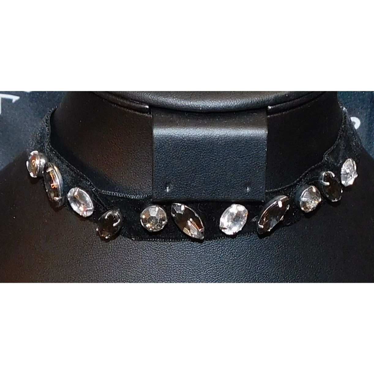 Handmade Glam Goth Hand Sewn Rhinestone Velvet Choker Size ONE SIZE - 3 Thumbnail