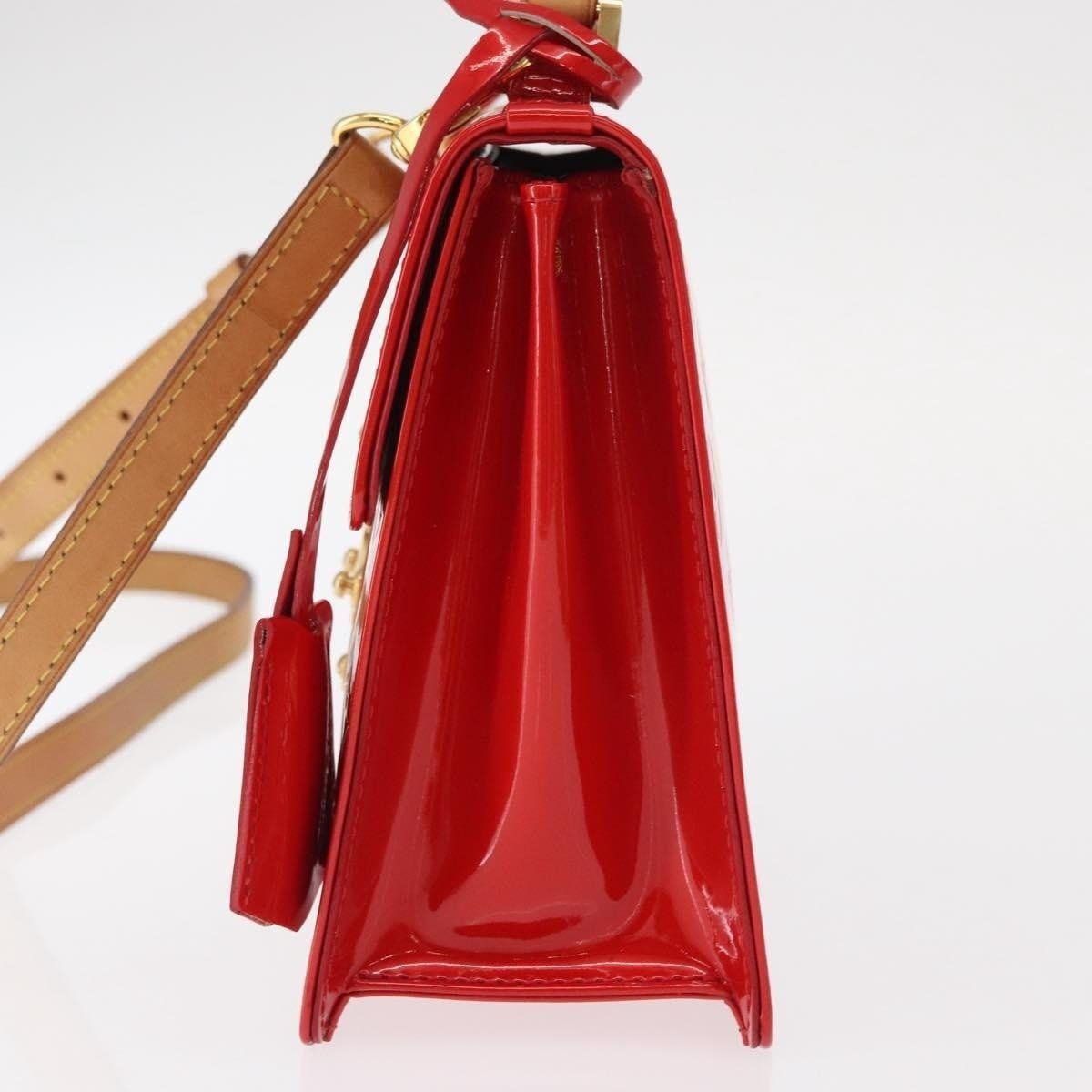 Louis Vuitton Louis Vuitton Monogram Vernis Spring Street Handbag Red Size ONE SIZE - 3 Thumbnail
