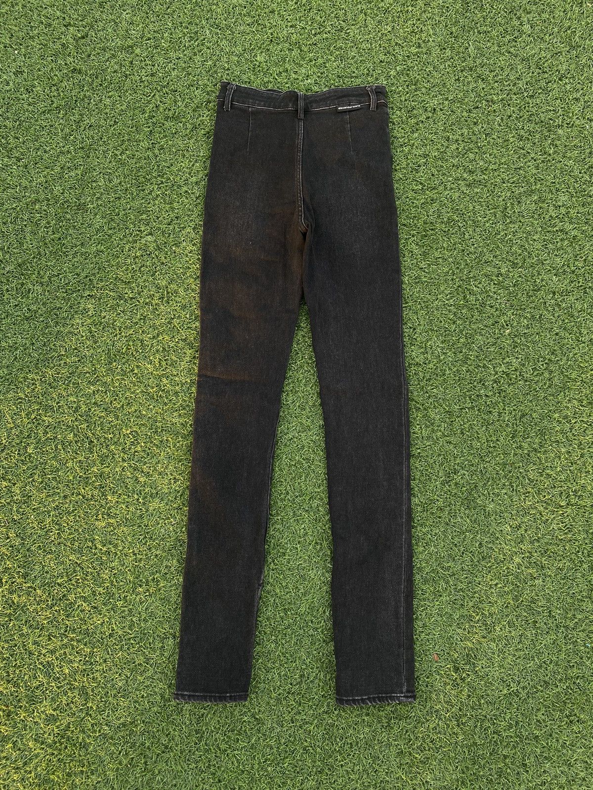 Alexander Wang ALEXANDER WANG DARK SPLIT HEM JEANS Size 25" / US 0 / IT 36 - 1 Thumbnail