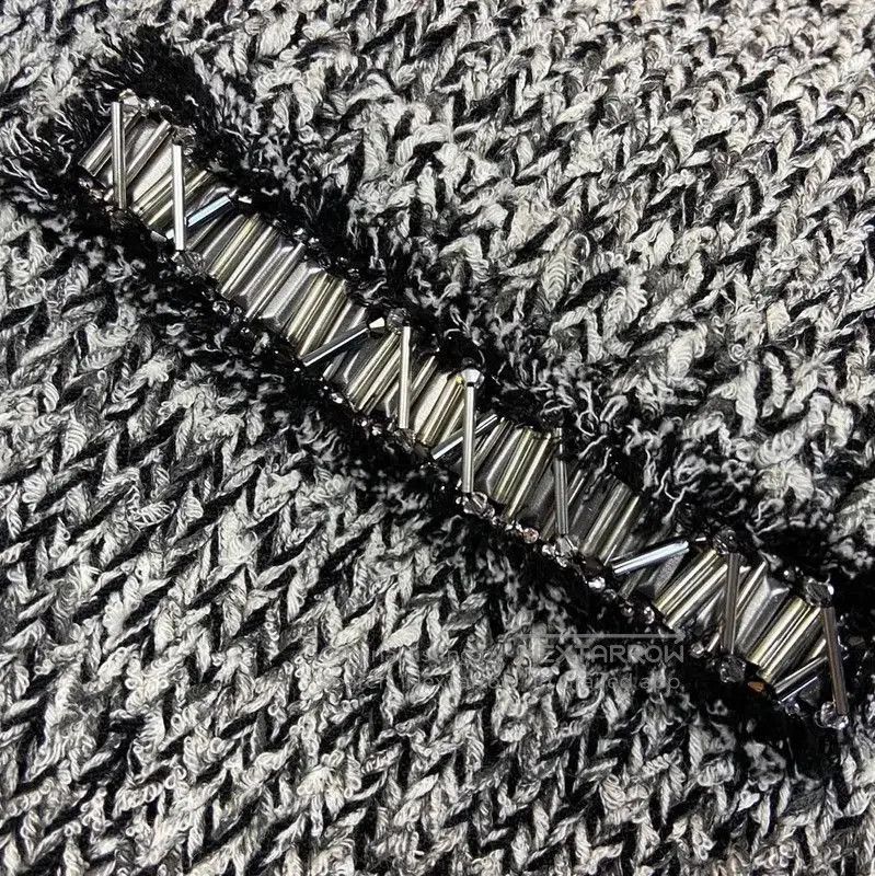 Louis Vuitton Louis Vuitton Gray Striped Cotton Midi Skirt . Size 28" / US 6 / IT 42 - 3 Thumbnail