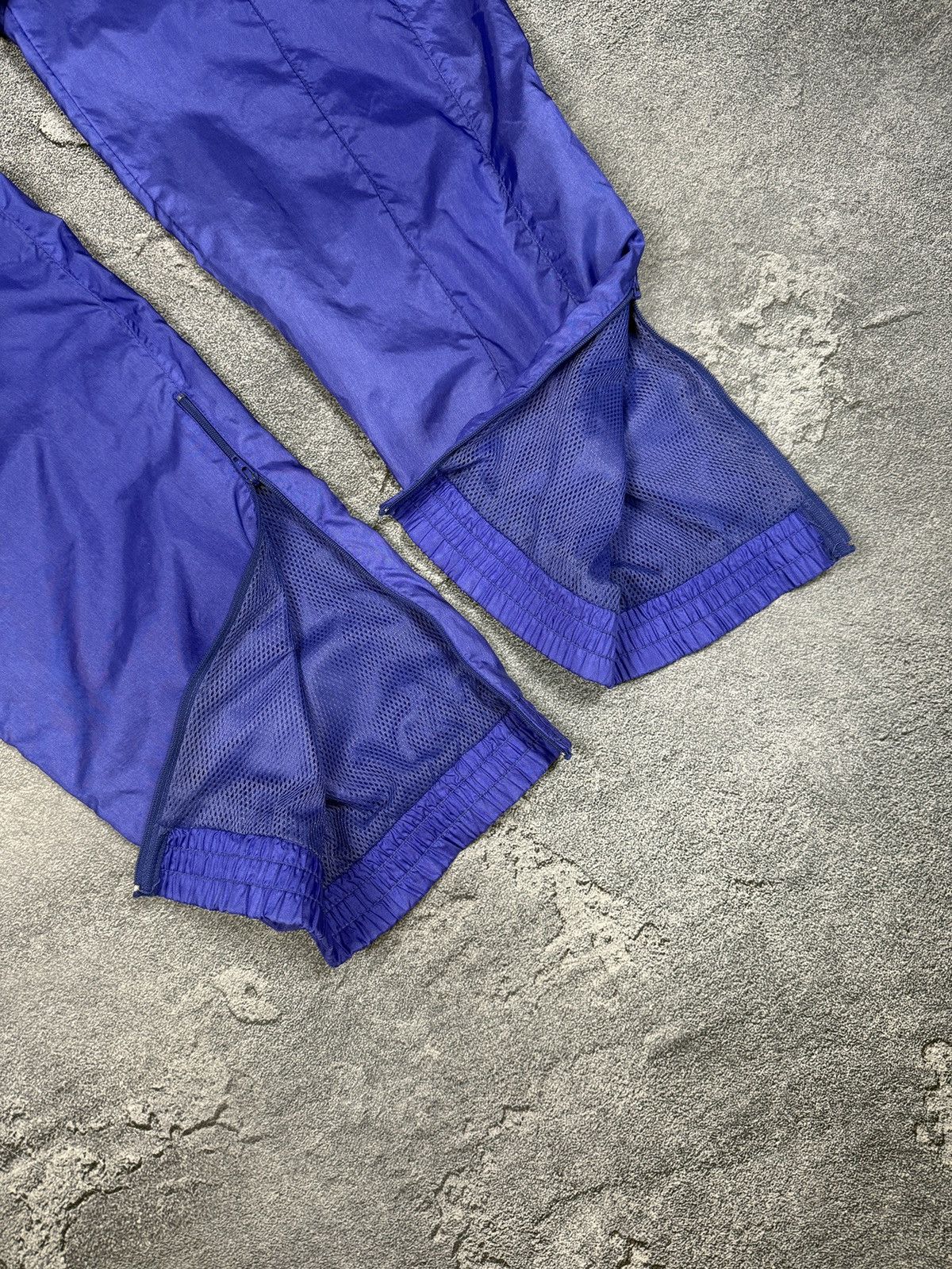 Vintage Vintage Nike track pants nylon purple 90s (size M) Size US 35 - 5 Thumbnail