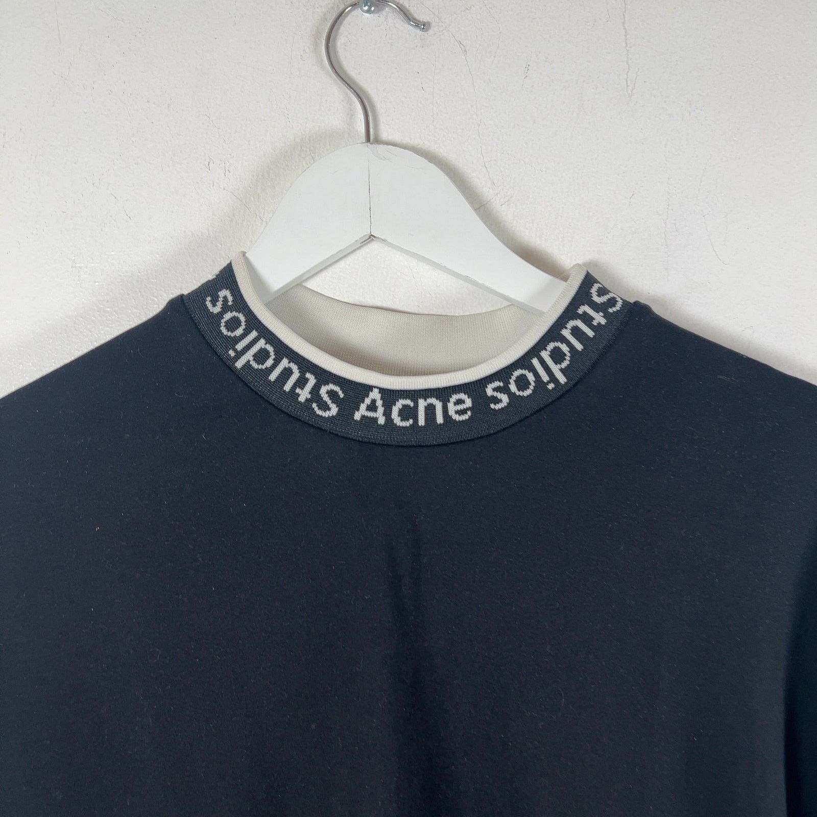 Acne Studios Acne Studios Logo Collar T-Shirt Size US S / EU 44-46 / 1 - 2 Thumbnail