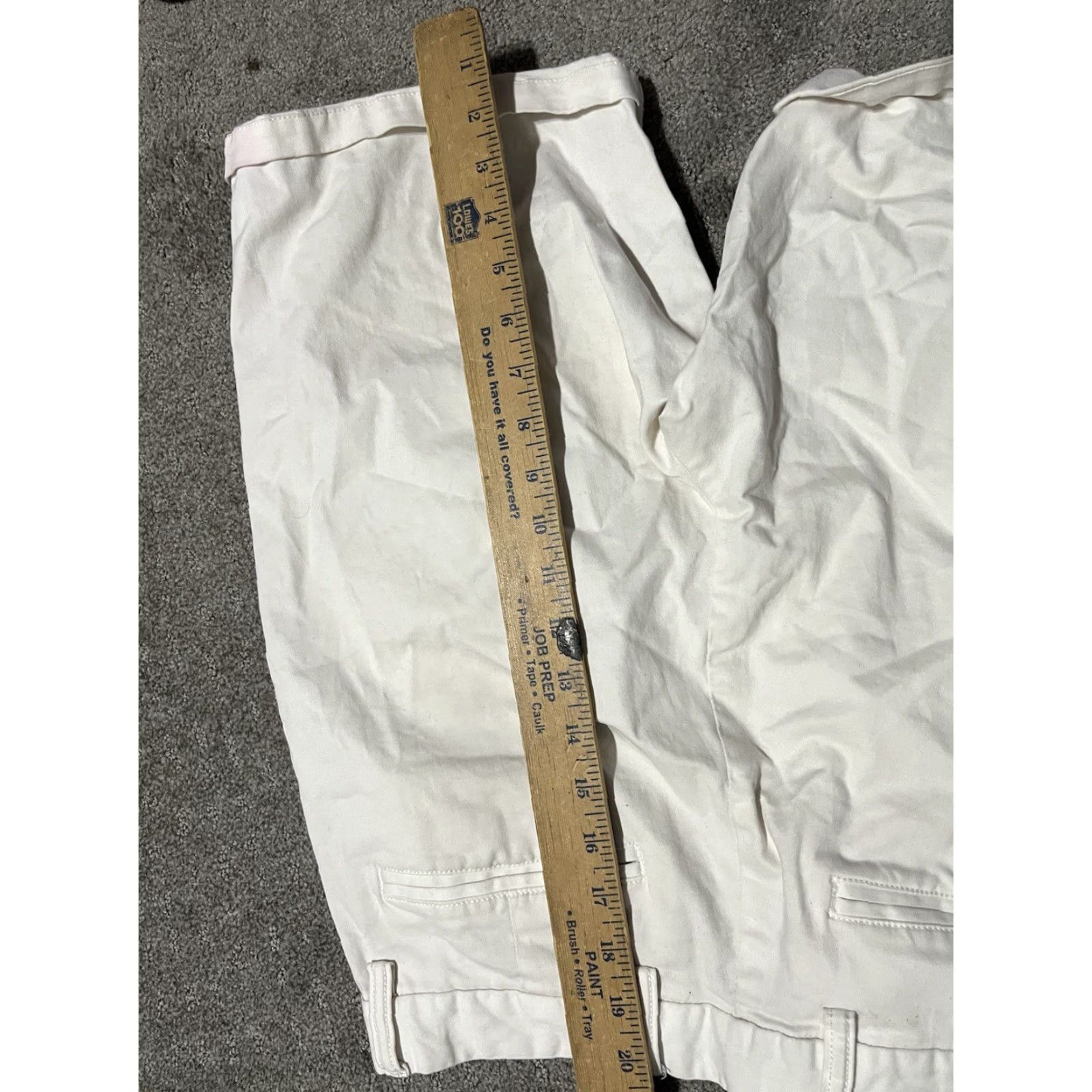 Old Navy OLD NAVY Ultimate Slim Chino Shorts Men Size 33 White Cotton Casual Size US 33 - 4 Thumbnail