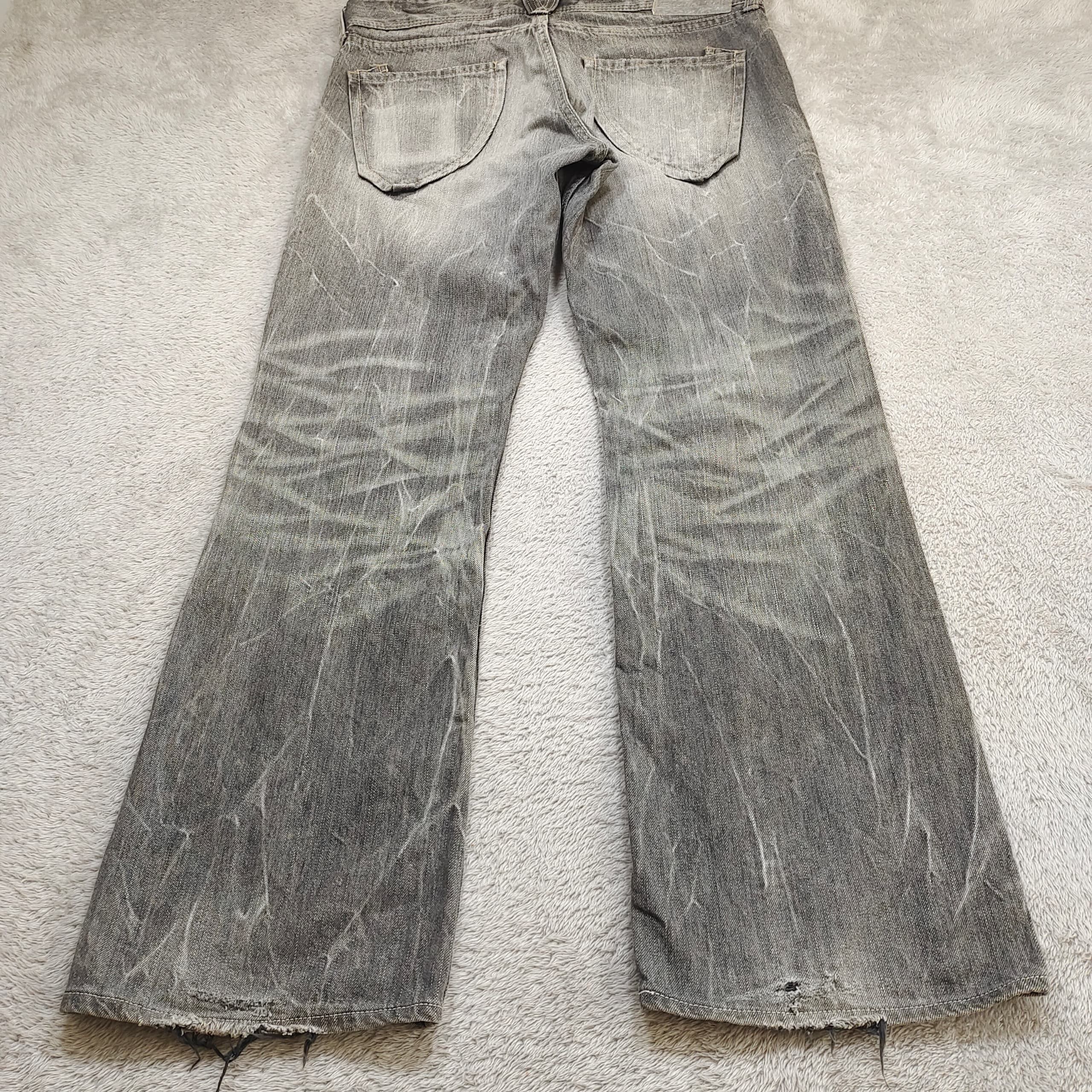 Vanquish Vintage Vanquish Gold Black Distressed Slim-Fit Jeans Size US 34 / EU 50 - 11 Thumbnail