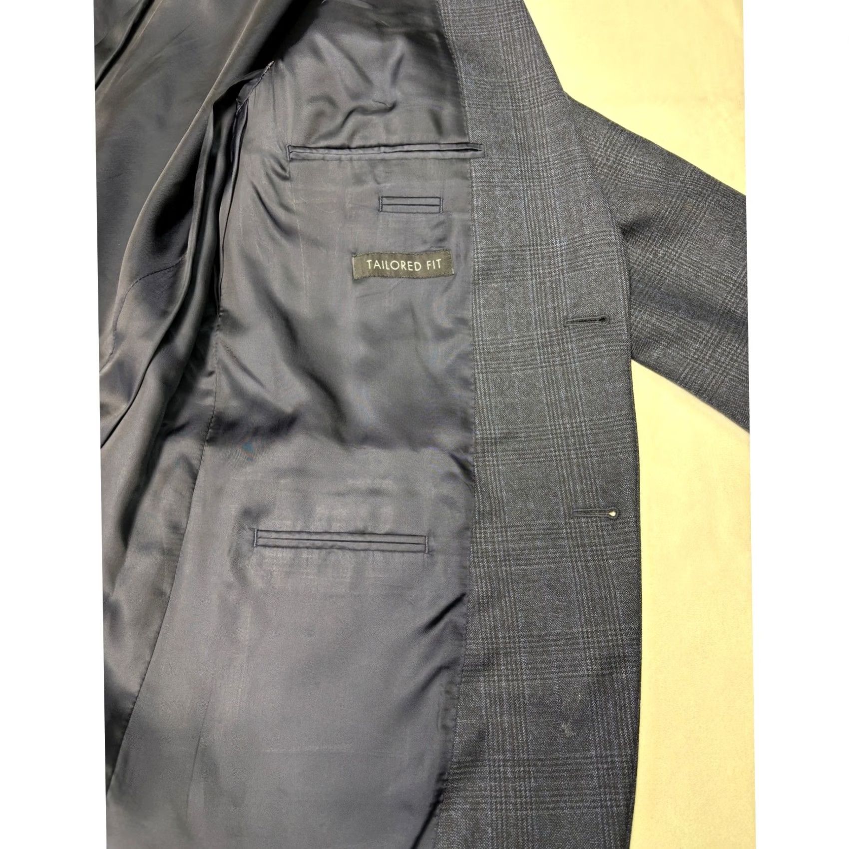 Jos. A. Bank VINTAGE? No. Size US XS / EU 42 / 0 - 6 Thumbnail