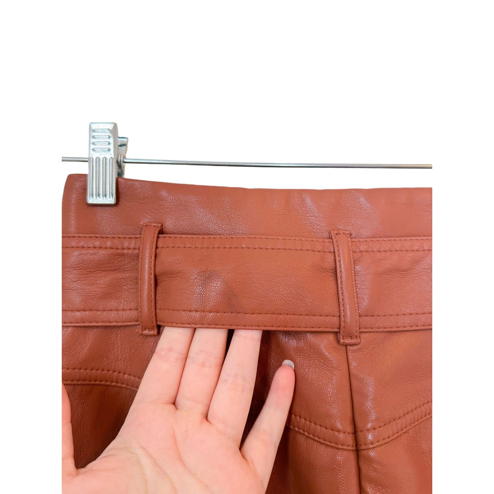 Aritzia Aritzia Wilfred Leather Pants, Size 2 Size 26" / US 2 / IT 38 - 3 Thumbnail