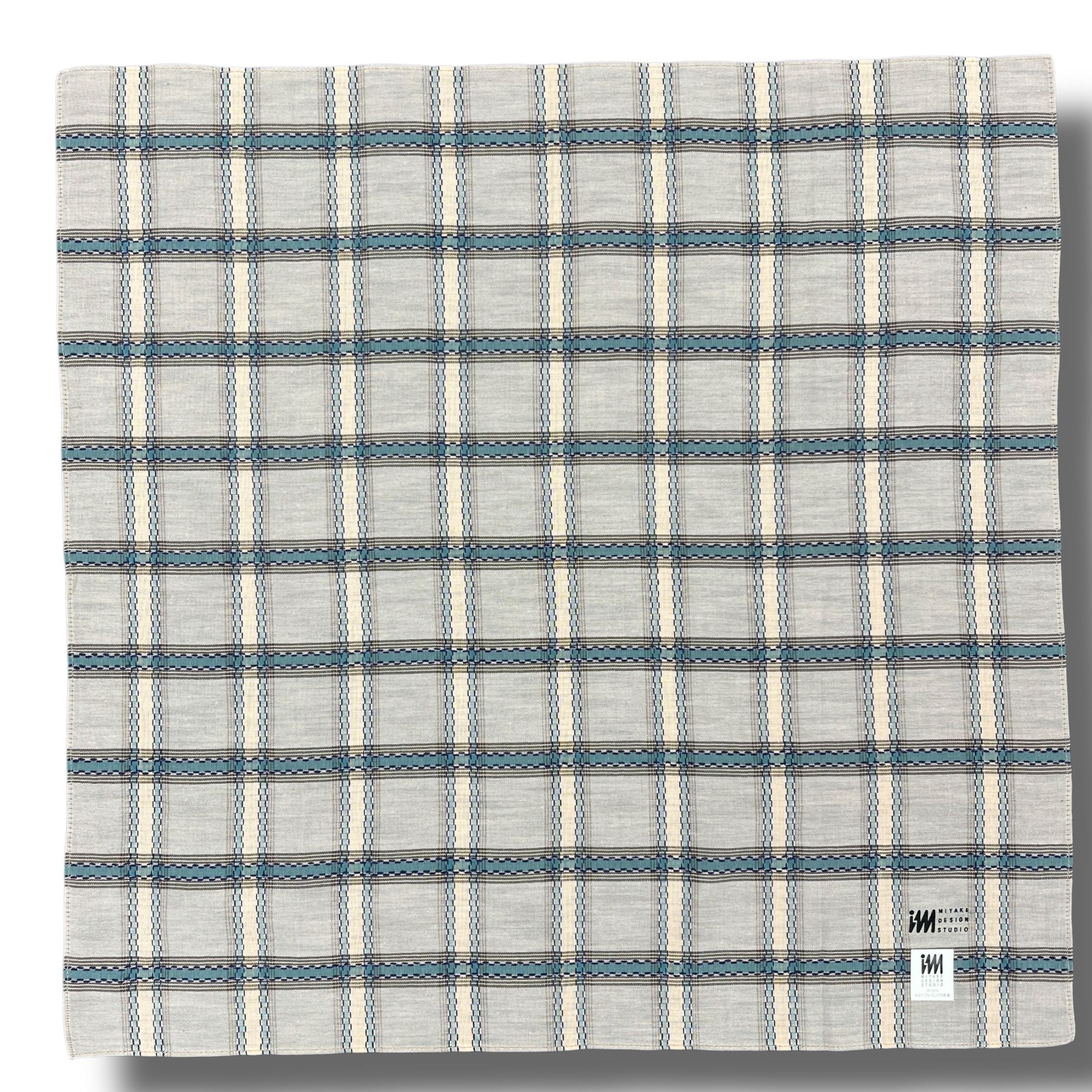 Issey Miyake Issey Miyake Handkerchief / Bandana / Neckerchief B235 Size ONE SIZE - 2 Thumbnail