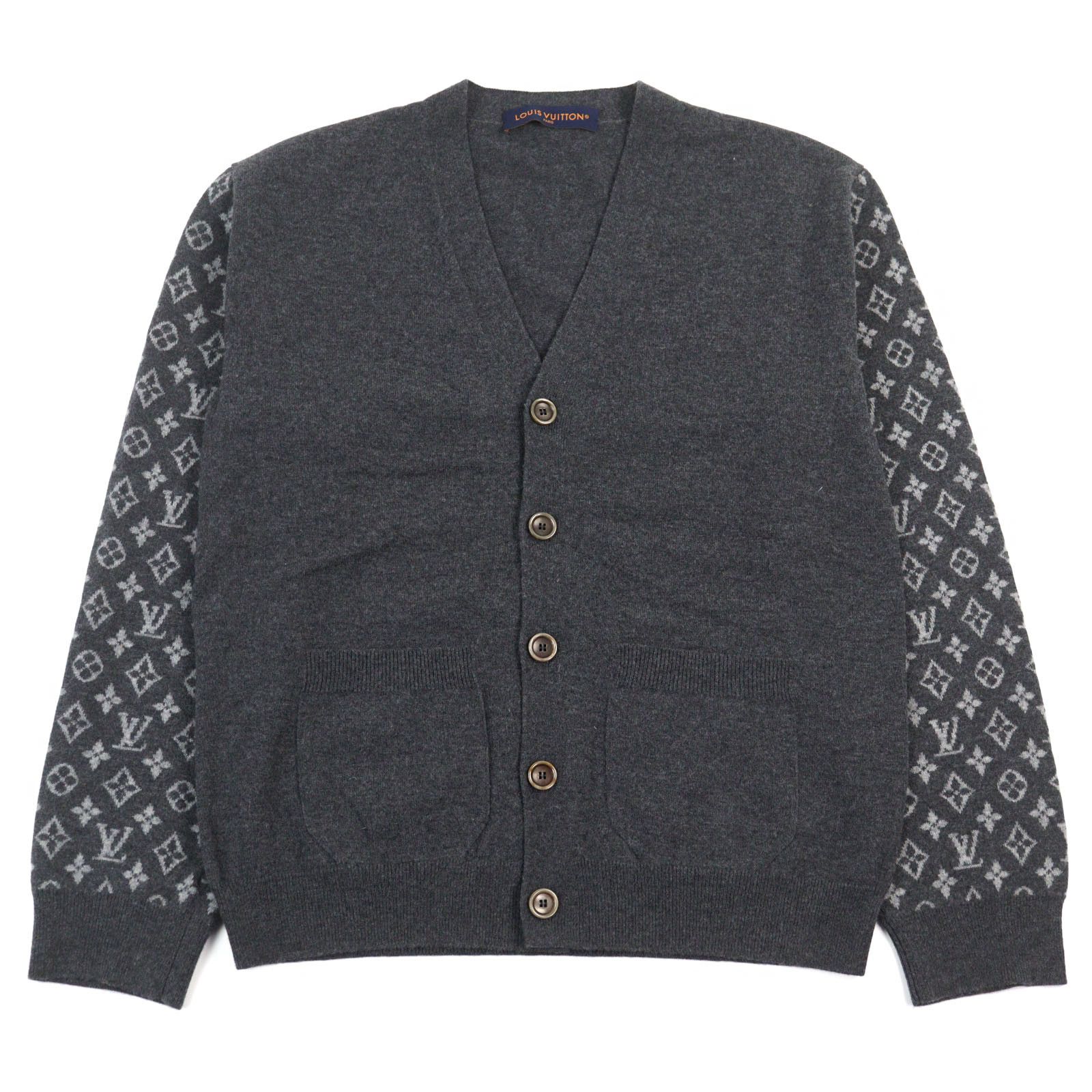Louis Vuitton Louis Vuitton Louis Vuitton Monogram Mix Cashmere Cardigan Others Tops 1AATLY Size ONE SIZE - 1 Thumbnail