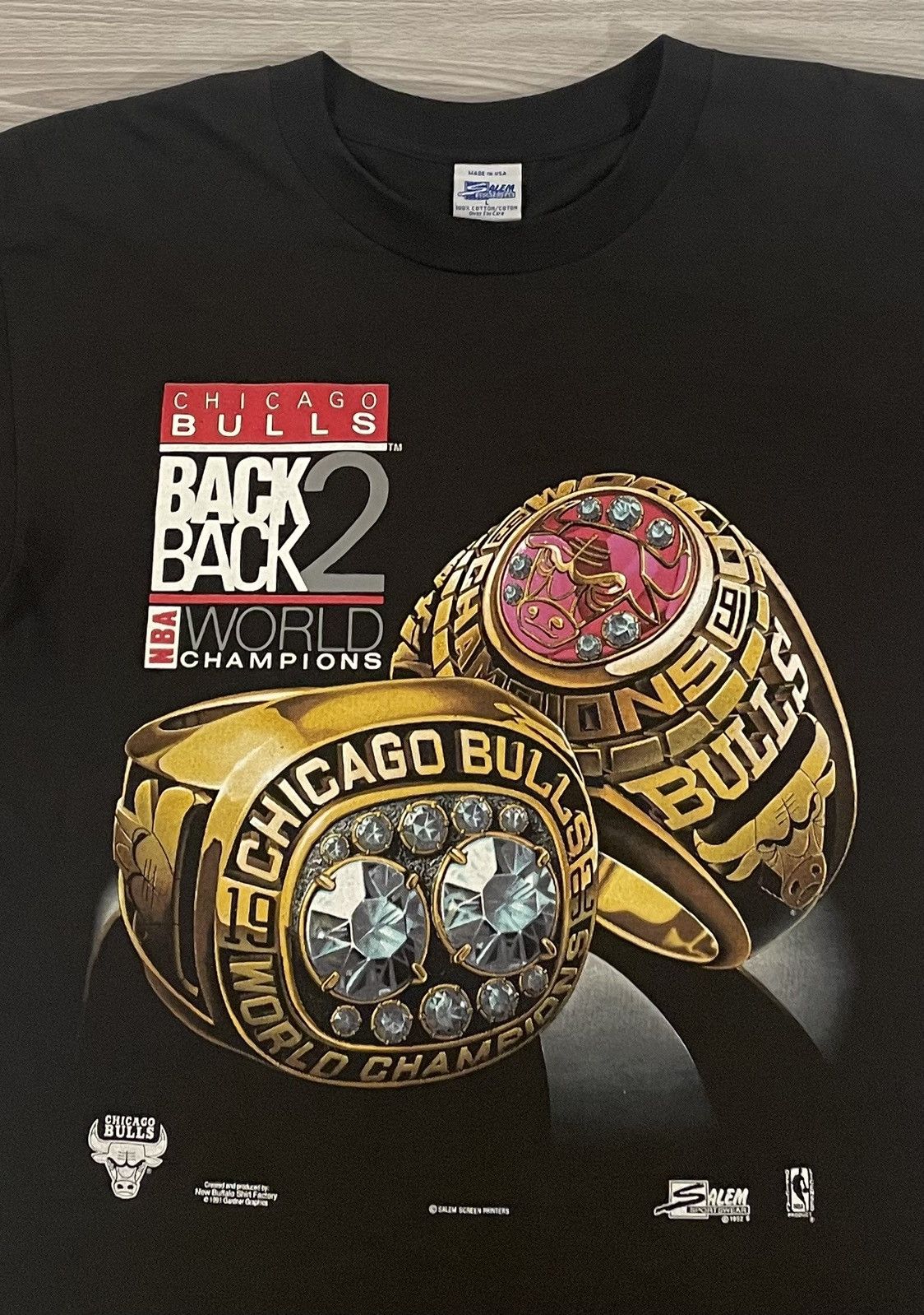 Salem Sportswear × Vintage Vintage 1991 Chicago Bulls Champions T-Shirt Men’s Large Size US L / EU 52-54 / 3 - 2 Thumbnail