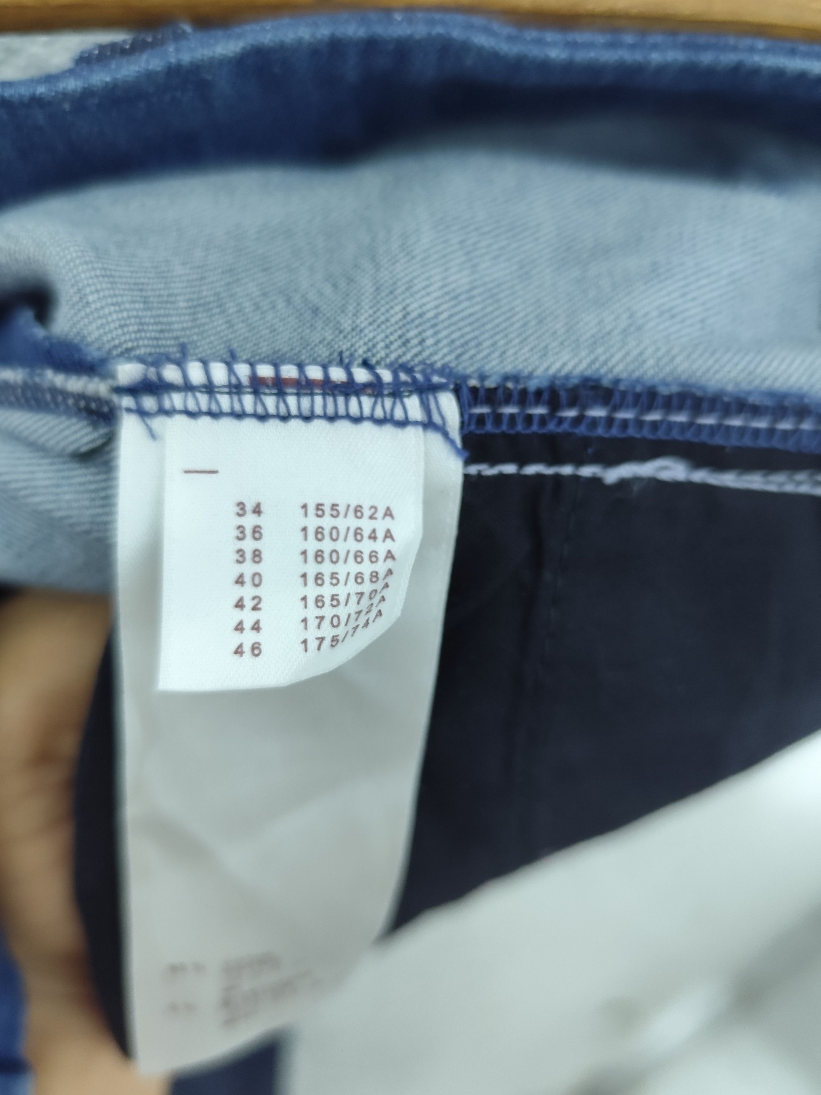 Louis Vuitton Louis Vuitton waxed denim Size 27" / US 4 / IT 40 - 14 Thumbnail