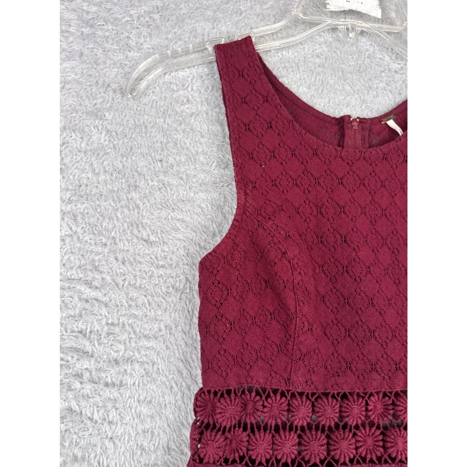 Free People VINTAGE Free People Dress Womens 4 Burgundy Cutout Daisy Waist Dress Cotton Blend Size S / US 4 / IT 40 - 4 Thumbnail