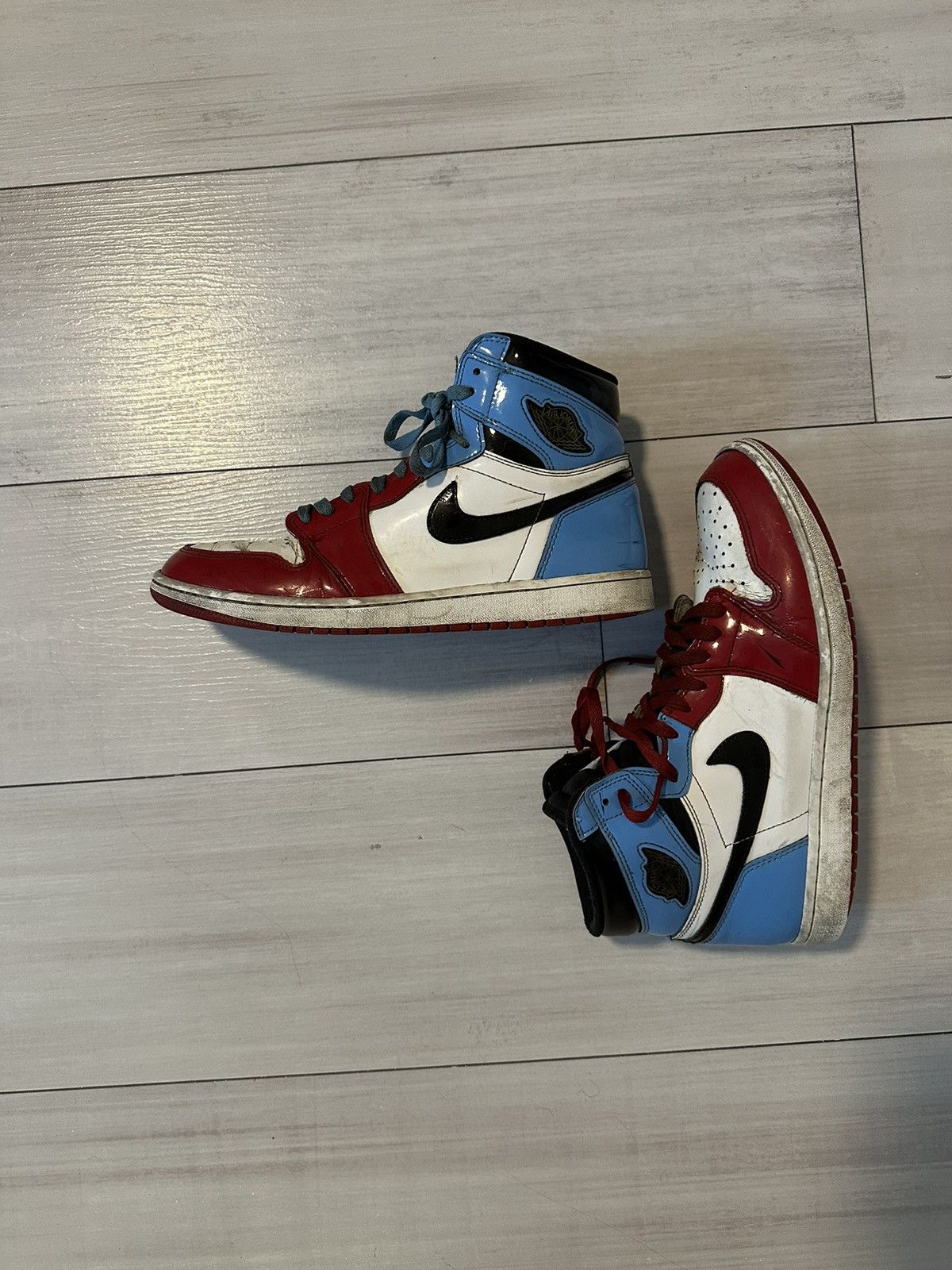 Air Jordan Retro High OG Fearless UNC Chicago