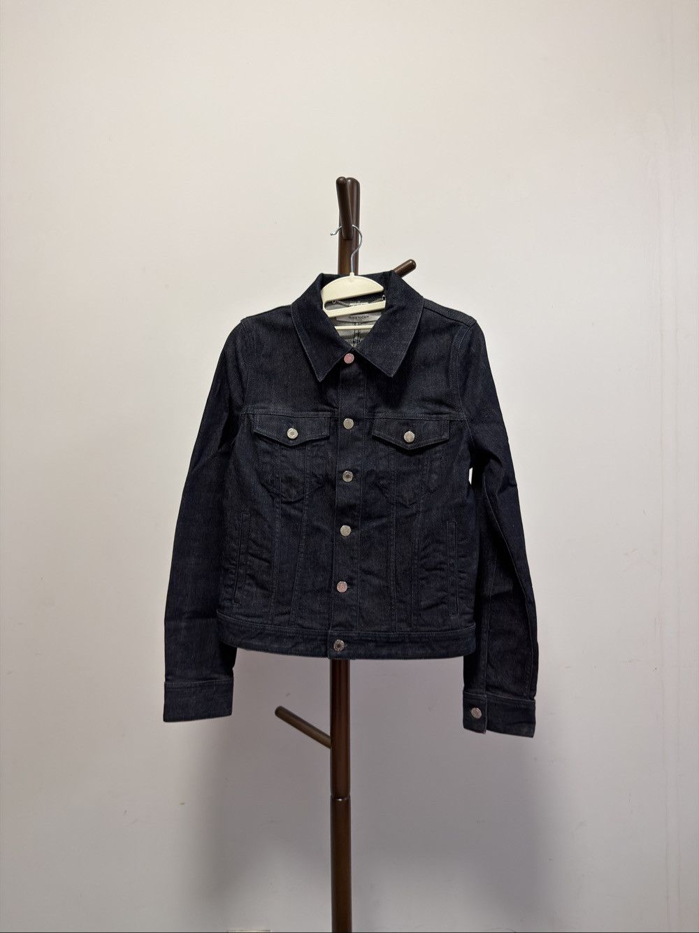 Givenchy Givenchy Logo Back Denim Jacket Size 36 Size XS / US 0-2 / IT 36-38 - 1 Thumbnail