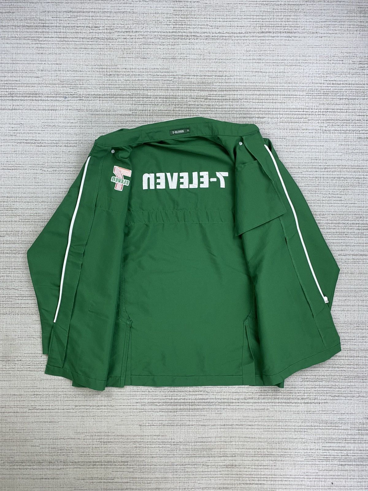 Japanese Brand × Vintage Vintage 7 Eleven Japan Uniform Long Sleeve Jacket Size US M / EU 48-50 / 2 - 7 Thumbnail