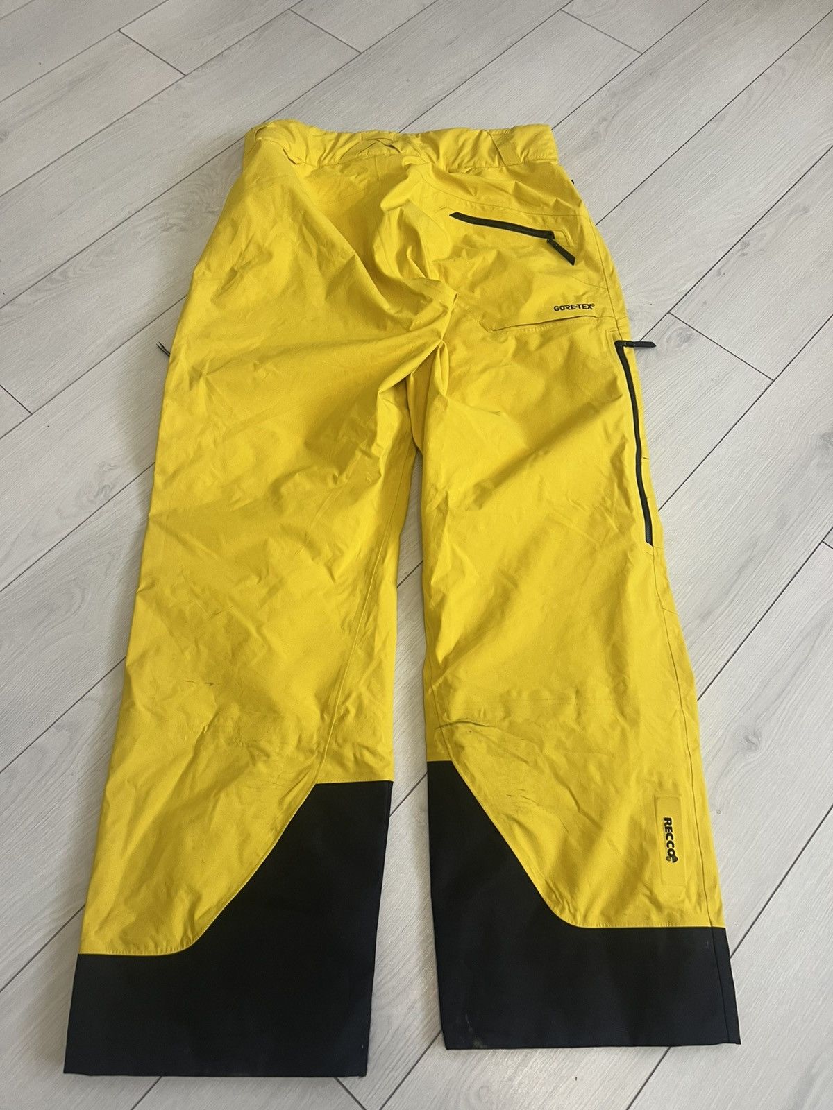 Peak Performance Peak Perfomance Gorpcore Outdoor Ski Winbreaker Pants Size US 36 / EU 52 - 11 Thumbnail