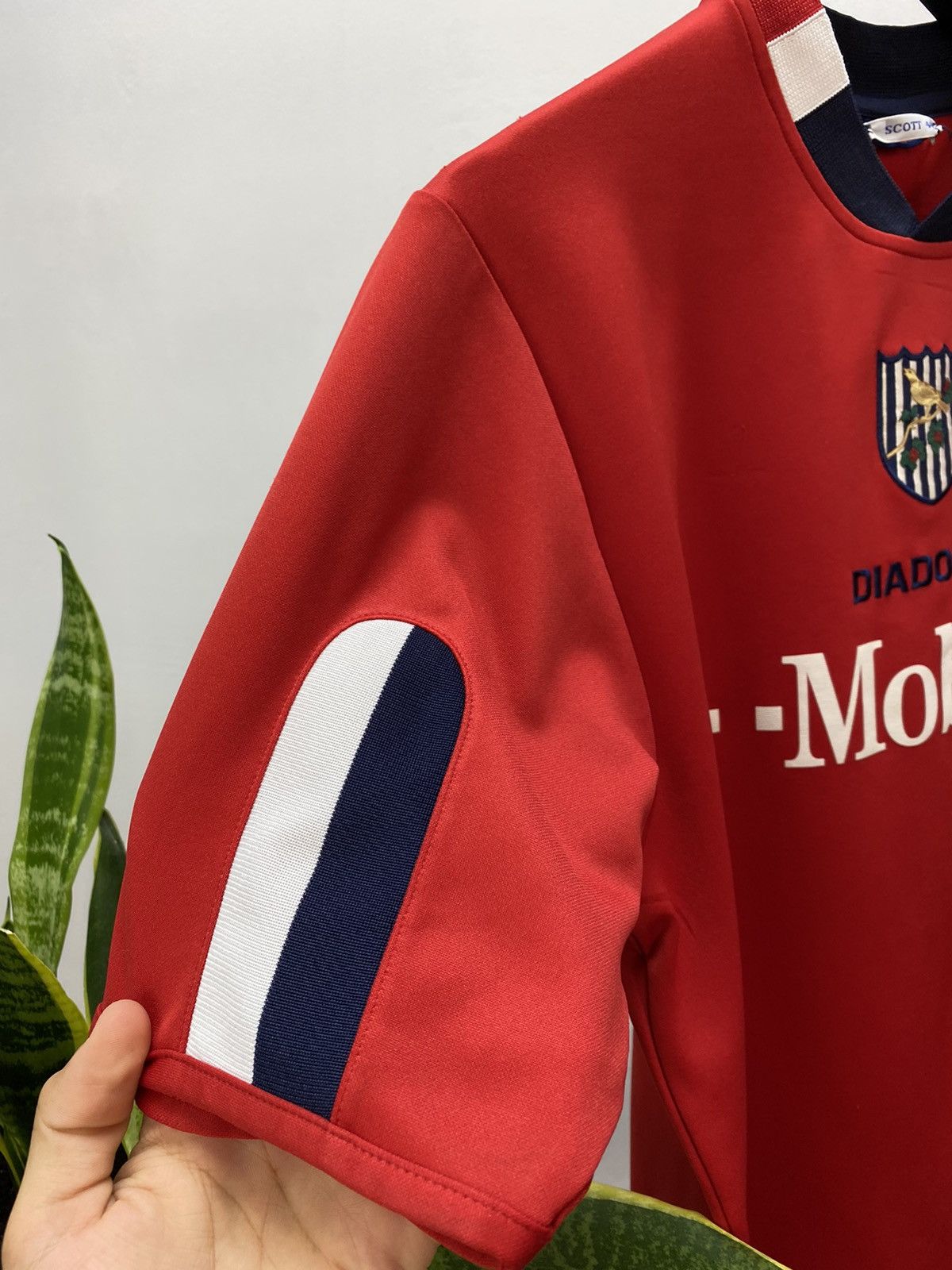 Vintage Diadora West Bromwich Albion #6 Purse Home Soccer Jersey Size US S / EU 44-46 / 1 - 11 Thumbnail