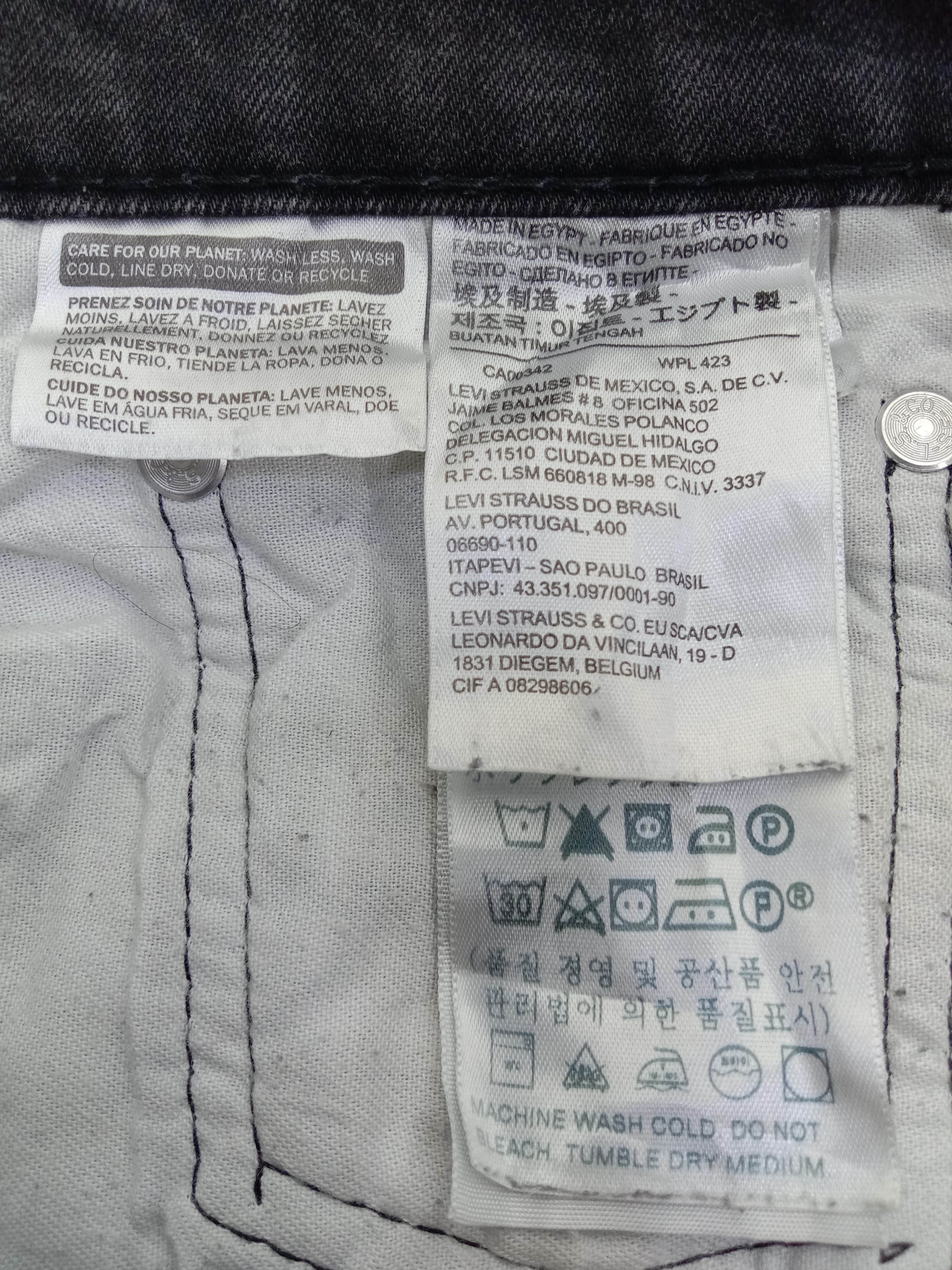 Levi's Vintage Levi's 512 Jeans Faded Black Slim Taper Denim Size US 33 - 12 Thumbnail