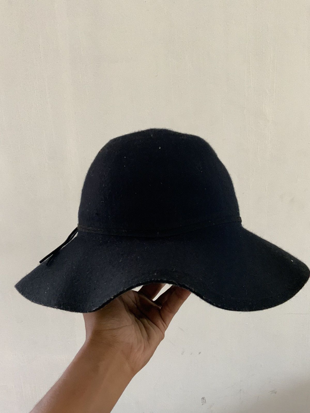 Cowboy Equipment Cowboy Wool Hat by Global Work Size ONE SIZE - 3 Thumbnail