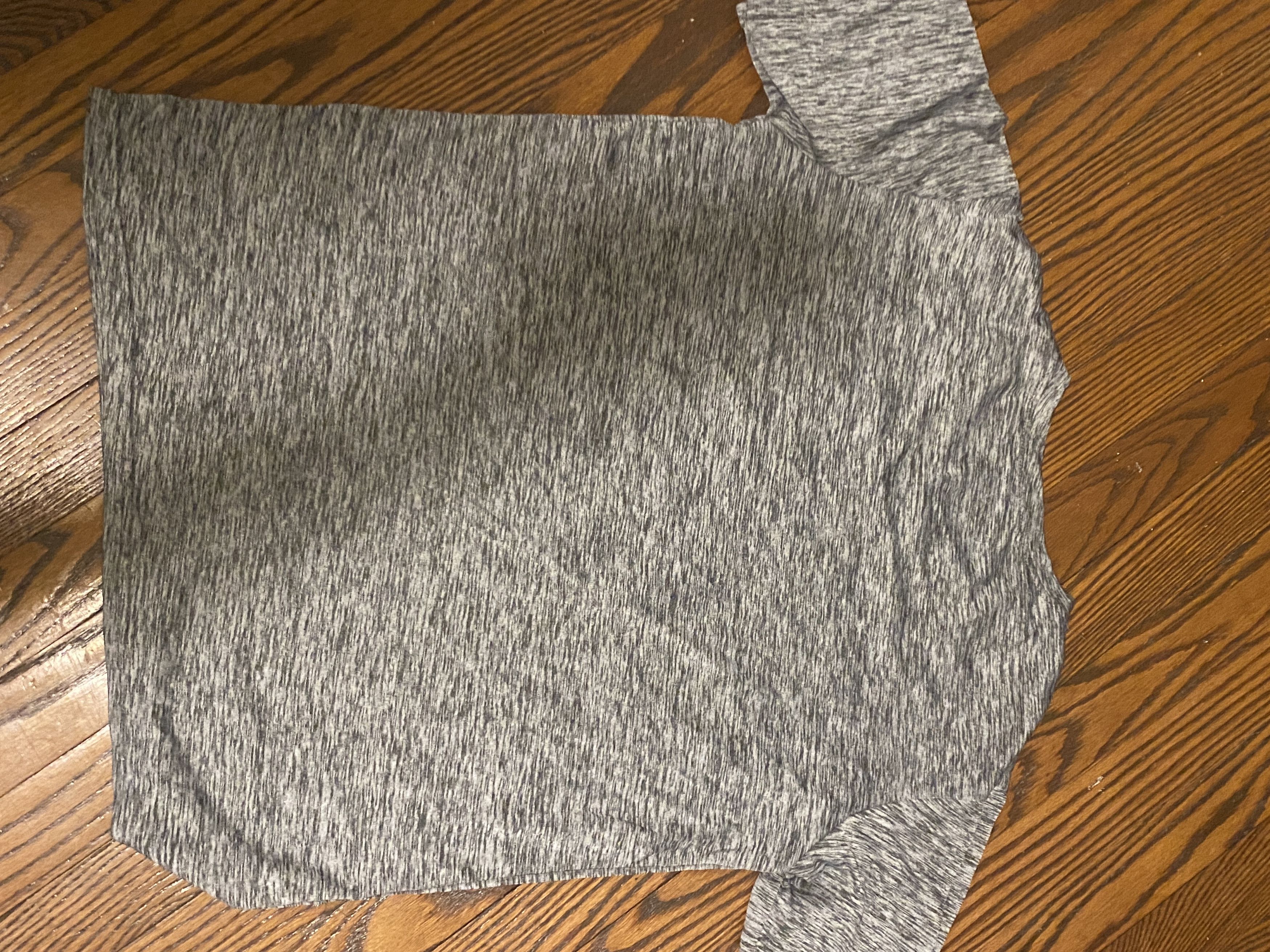 Other gray dry fit t-shirt Size US S / EU 44-46 / 1 - 3 Thumbnail