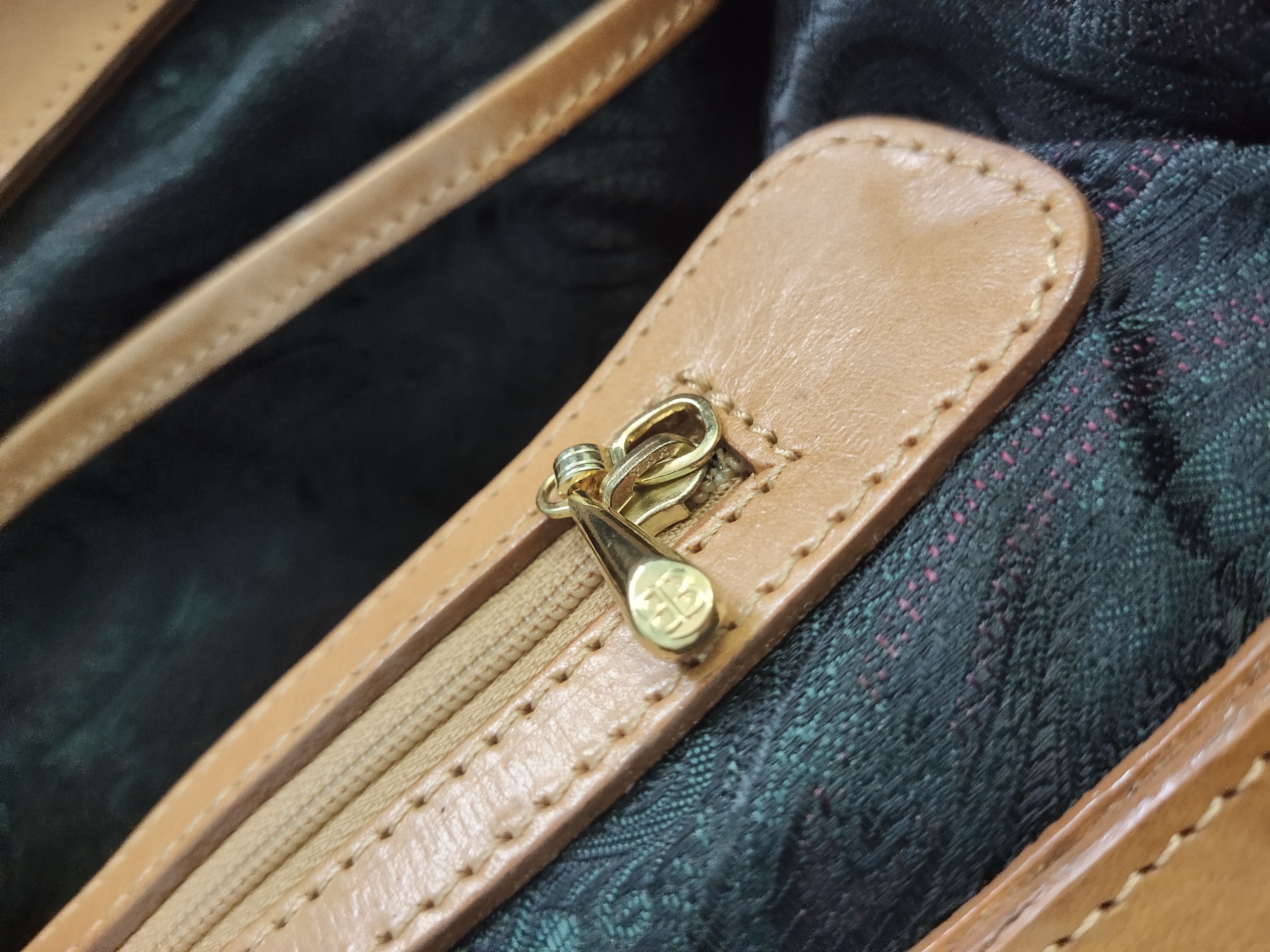 Balenciaga × Vintage Vintage 90s Balenciaga BB Travel Bag Size ONE SIZE - 8 Thumbnail