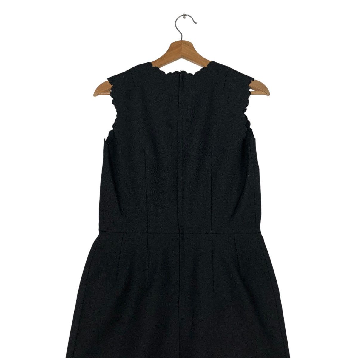 Comme des Garcons CDG BLACK DRESS WITH SCALLOPED EDGES & WIDER HIPS SPRING 99 Size M / US 6-8 / IT 42-44 - 20 Thumbnail