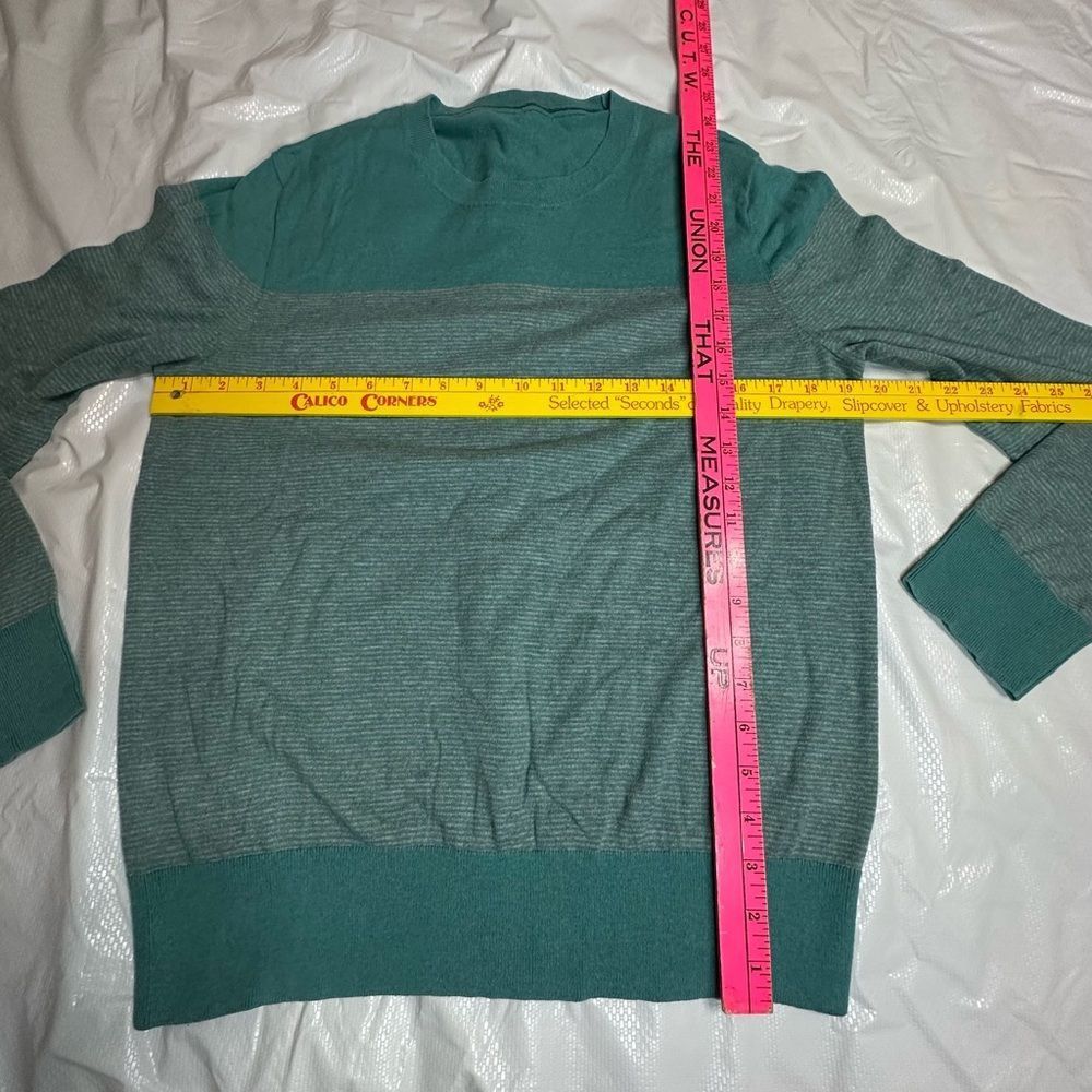 Banana Republic Banana Republic Pima Cotton blend teal striped crew neck swe Size US S / EU 44-46 / 1 - 6 Thumbnail