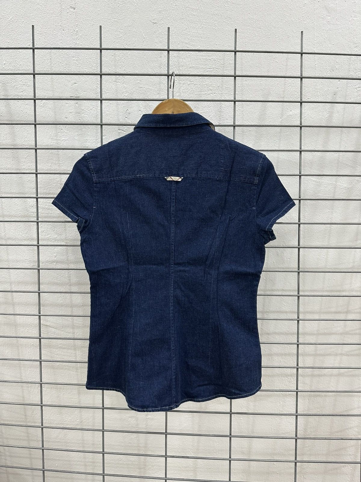 Burberry Rare And Beautiful Burberry Denim Double Pocket Work Shirt Size S / US 4 / IT 40 - 2 Thumbnail