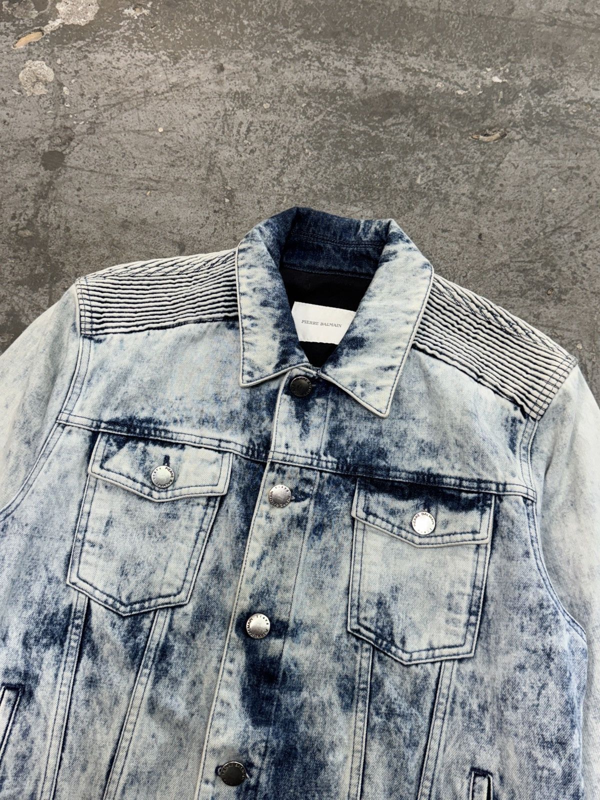 Pierre Balmain Pierre Balmain Denim Jacket Size US L / EU 52-54 / 3 - 2 Thumbnail