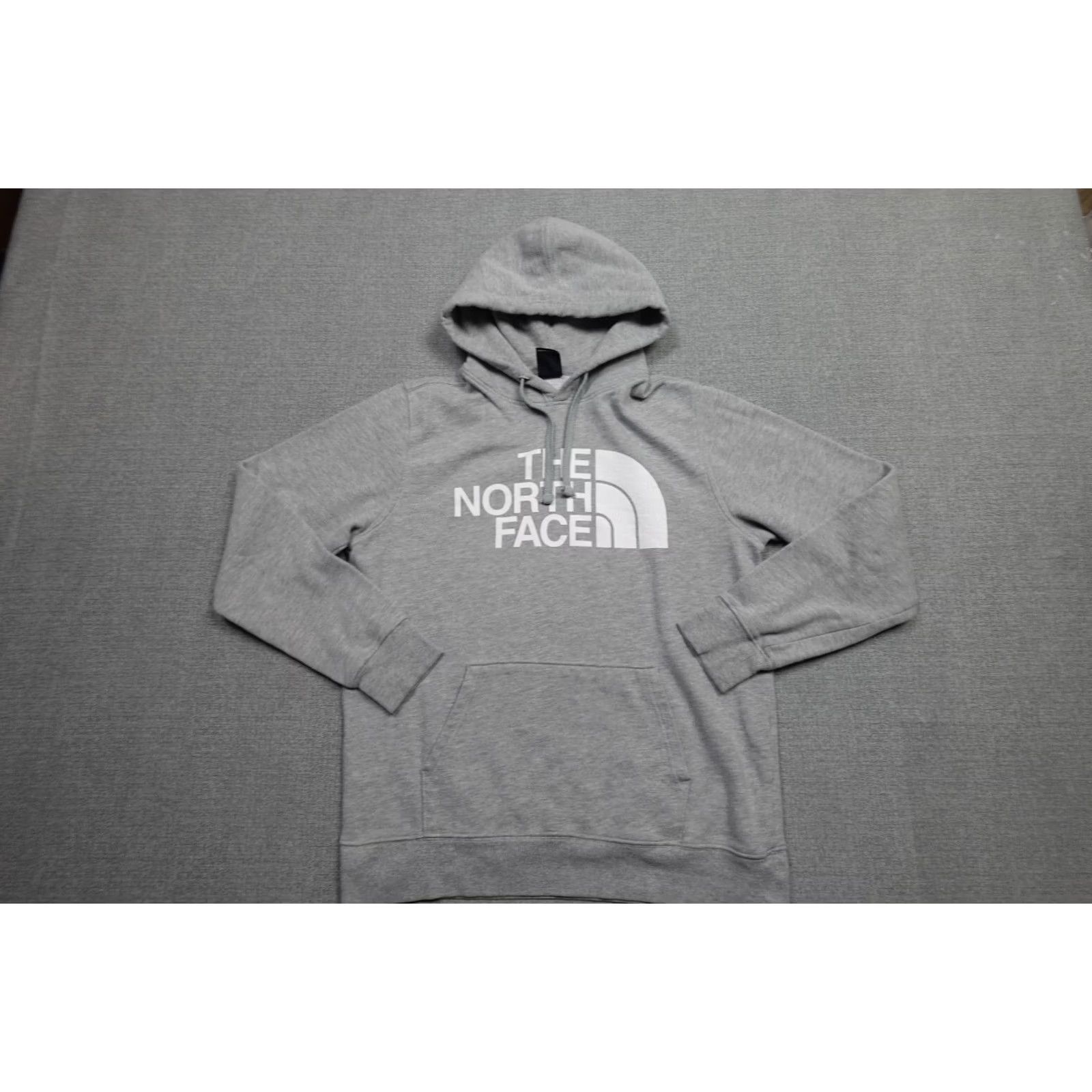 The North Face The North Face Sweatshirt Men Medium Gray Fleece Hoodie Graphic Print Pullover Outdoor Hiking Size US M / EU 48-50 / 2 - 4 Thumbnail