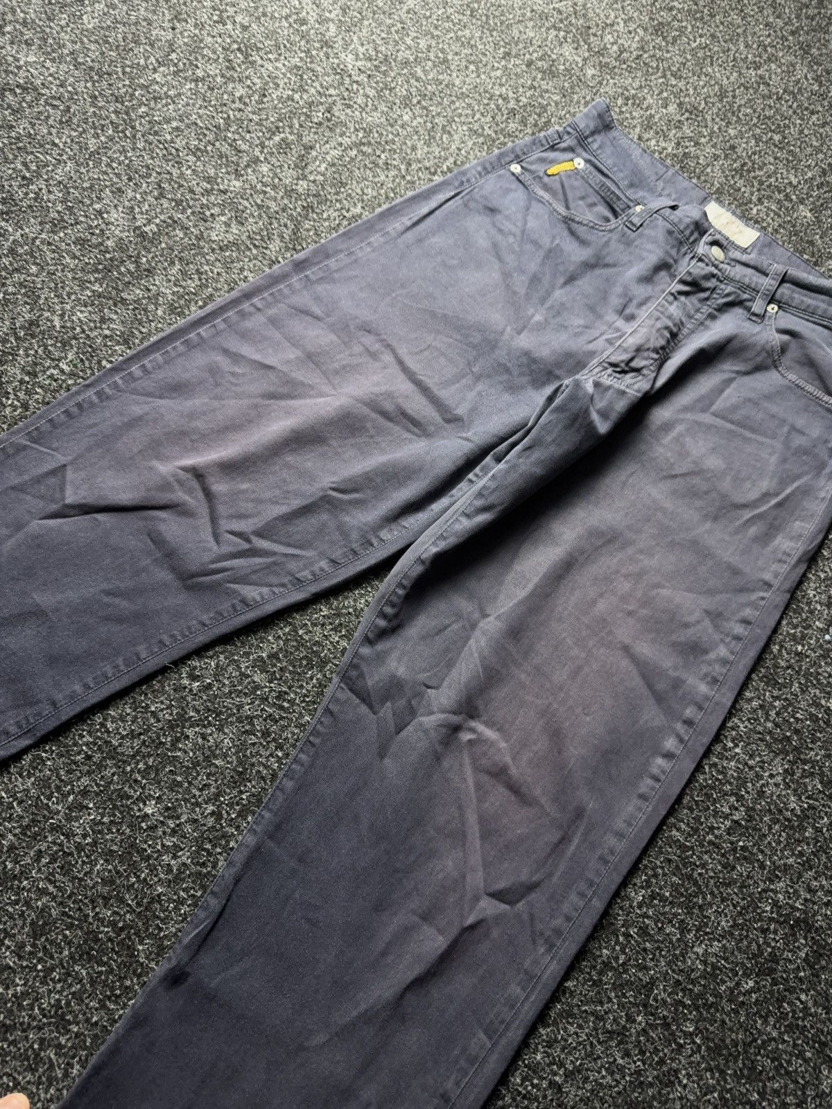 Armani 90s Armani Jeans Washed Faded Blue Straight Fit Denim Pants Size US 30 / EU 46 - 11 Thumbnail