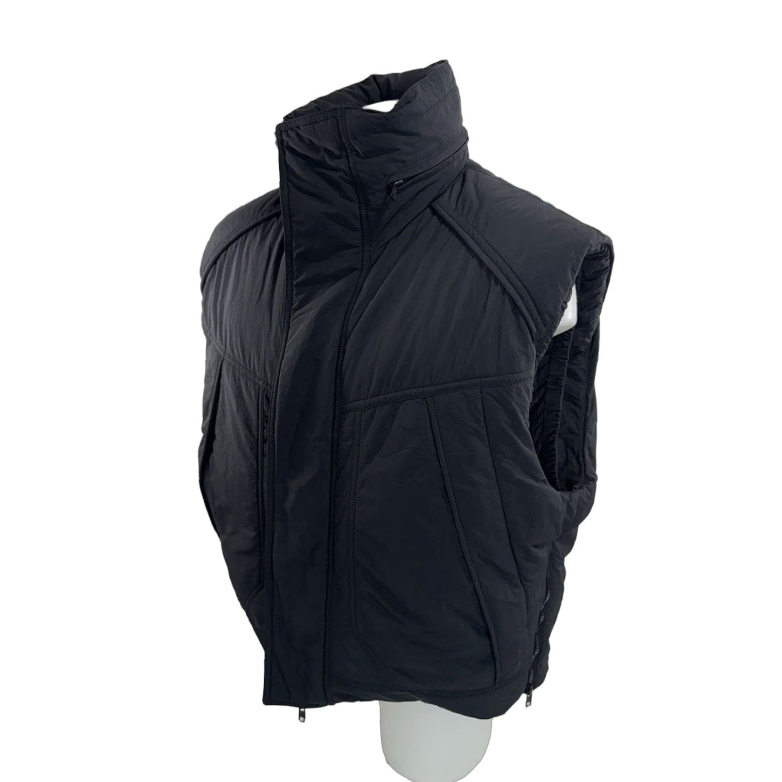 Juun.J JUUN.J GOOSE DOWN FEATHER Insulated Mens Vest Hooded Full Zip 44 Black Nylon Down 44 EXCELLENT Mens Vest Hooded Insulated 90s? Size US S / EU 44-46 / 1 - 1 Thumbnail