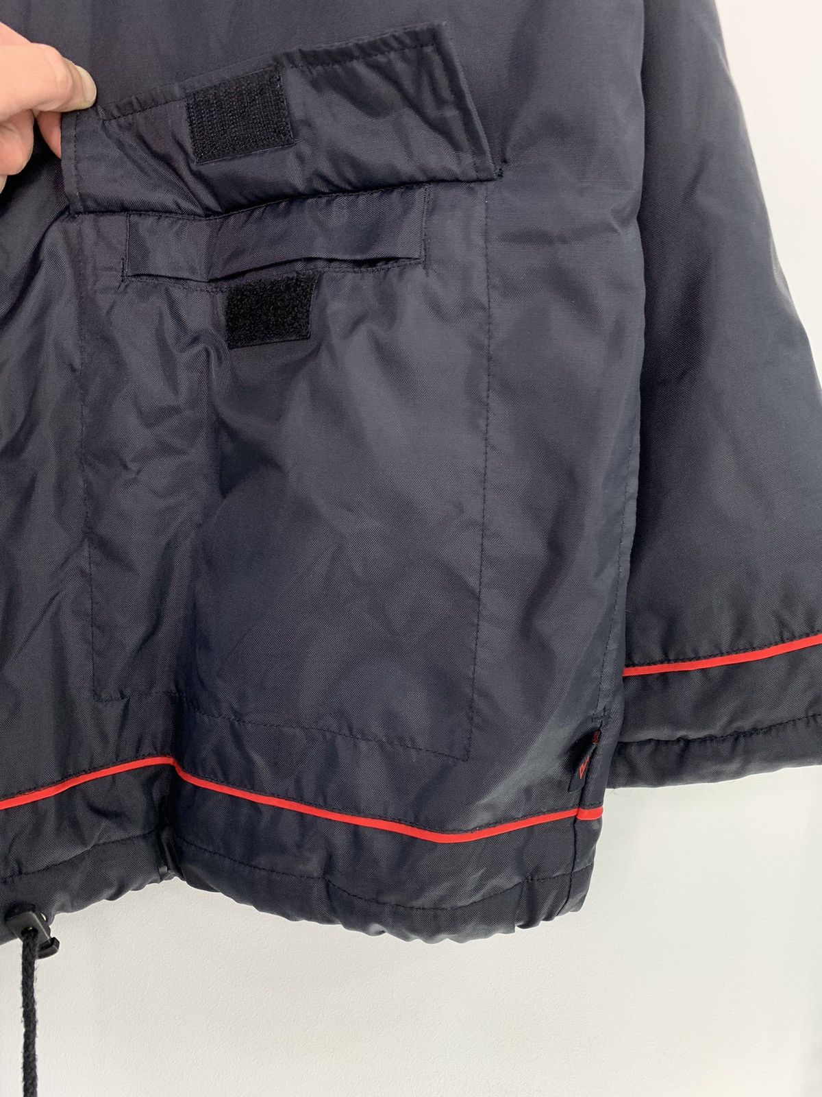 Umbro Umbro FC Manchester United 1997-1999 Vintage Jacket L Size Size US L / EU 52-54 / 3 - 13 Thumbnail