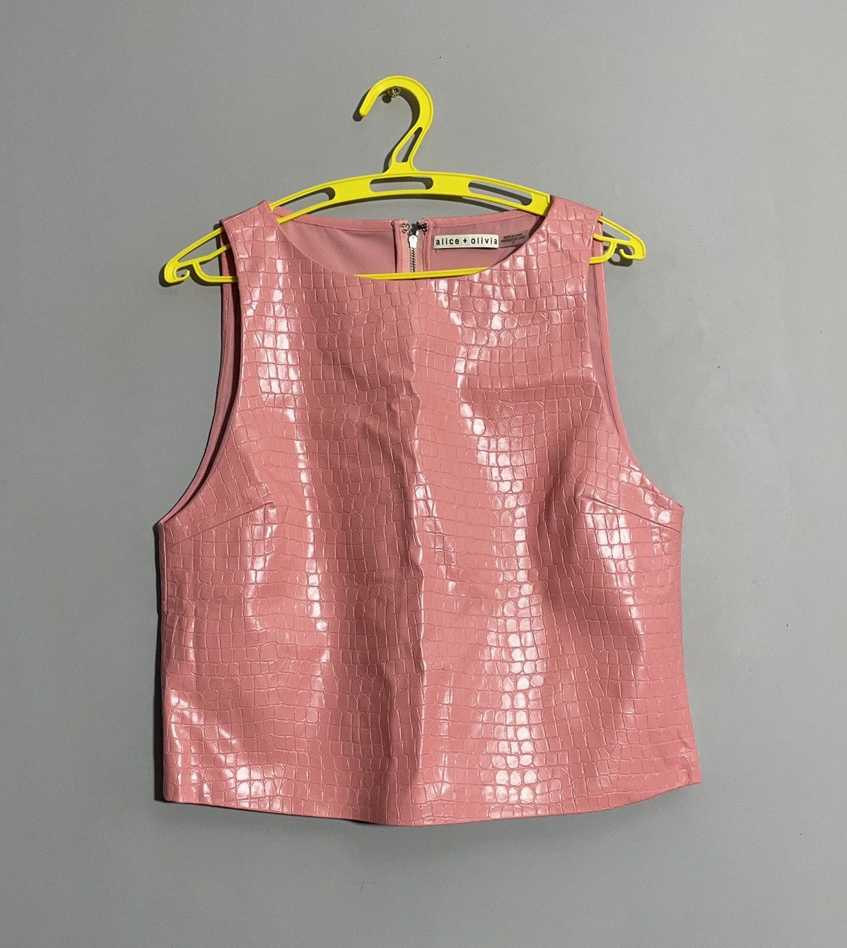 Alice + Olivia Alice+Olivia Faux Leather Vest size 8 Size S / US 4 / IT 40 - 1 Thumbnail