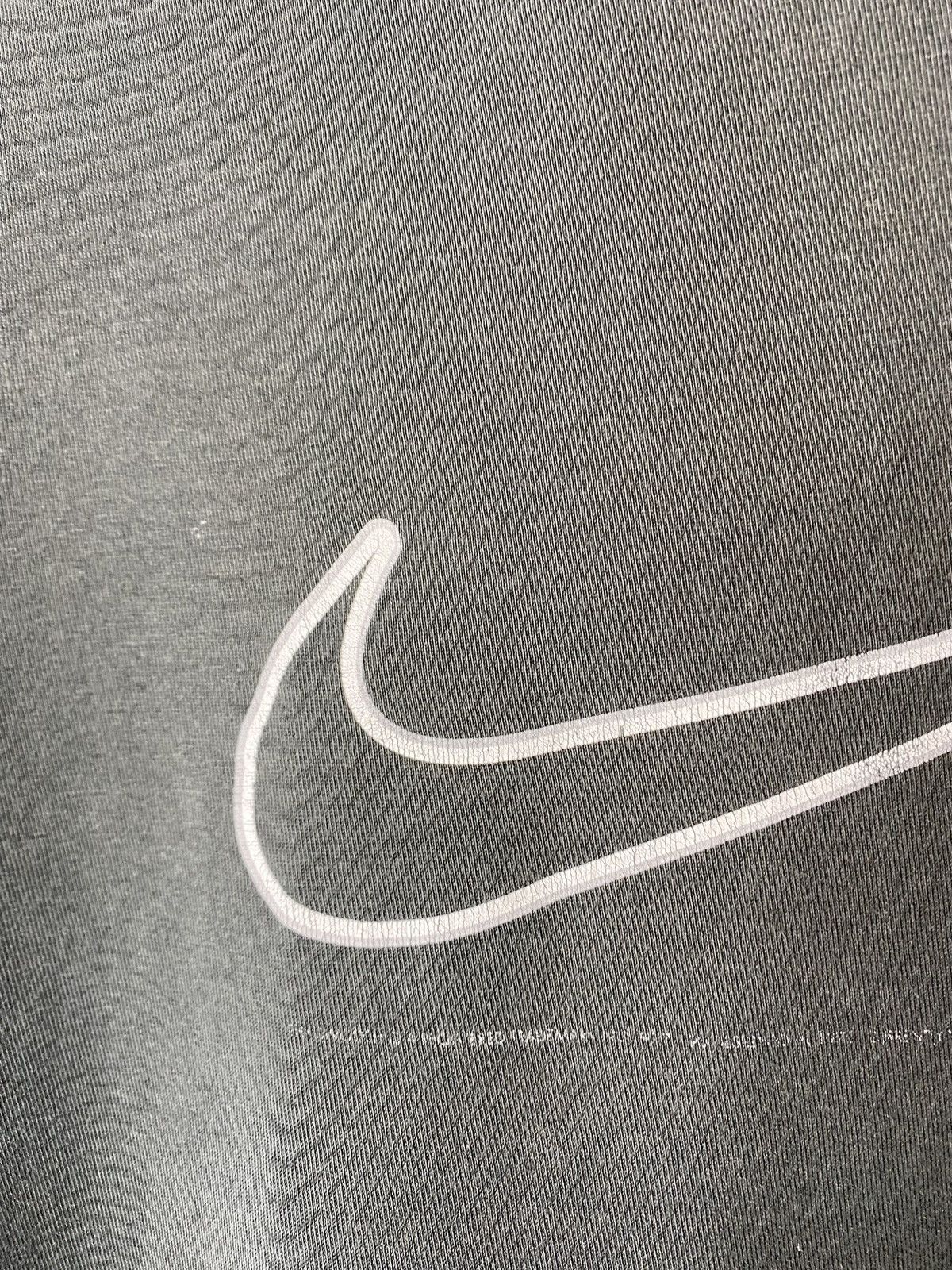 Nike Vintage 1990s Nike T Shirt Big Logo Size US M / EU 48-50 / 2 - 3 Thumbnail