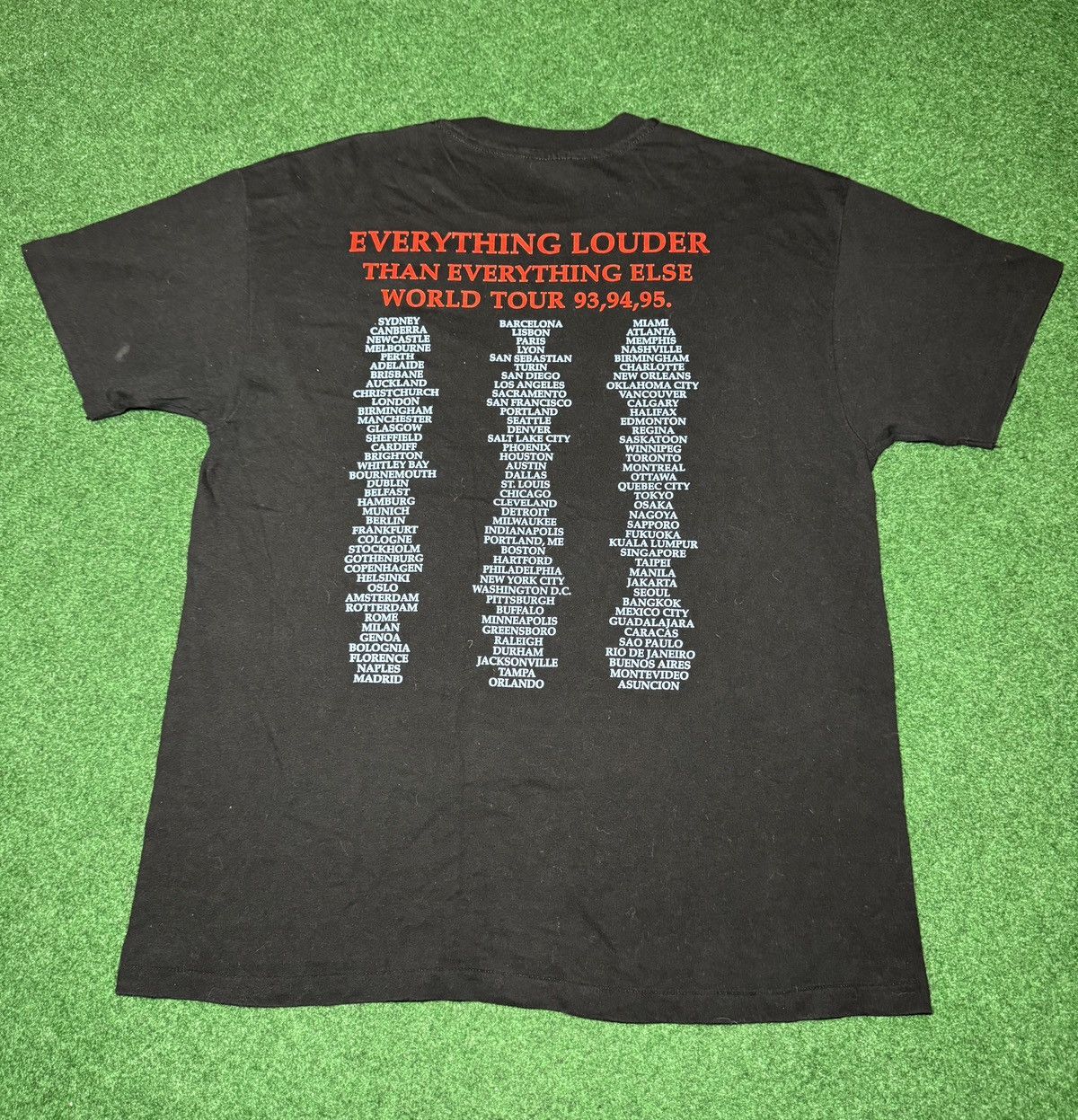 Band Tees × Hanes × Vintage Vintage 90s Meatloaf World Tour Bat Out Of Hell XL T Shirt Size US XL / EU 56 / 4 - 4 Thumbnail