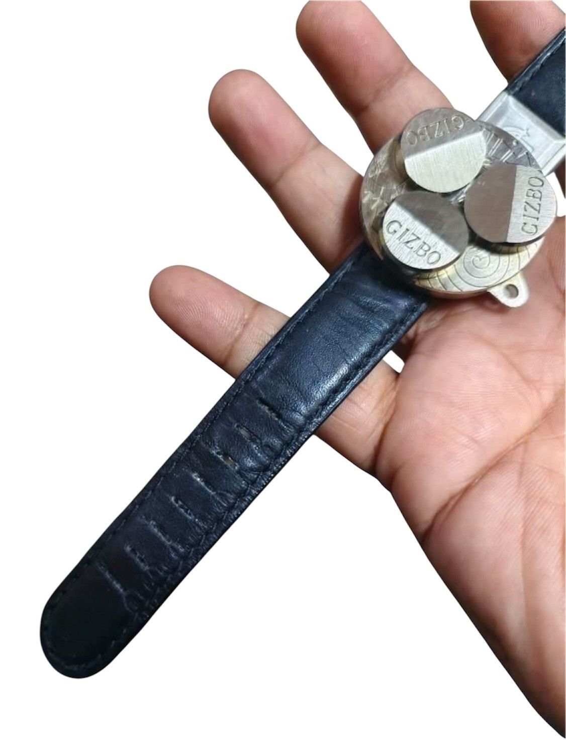 Japanese Brand Gizbo Rotate avant garde punk style watch Size ONE SIZE - 4 Thumbnail