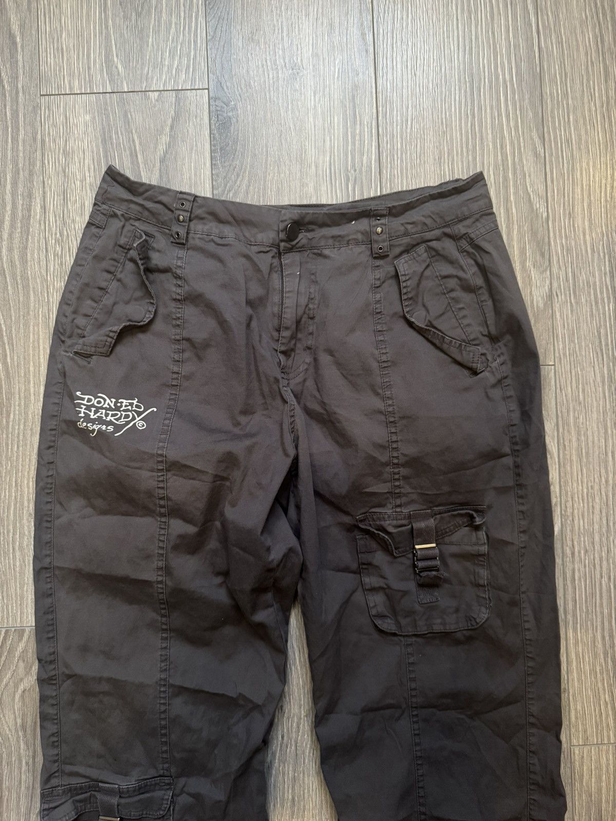 Ed Hardy Ed Hardy x Urban Outfitters multipocket cargo pants Size 26" / US 2 / IT 38 - 6 Thumbnail