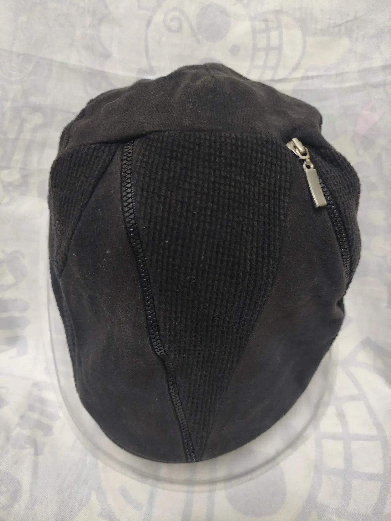 French Connection FRENCH CONNECTION BARETTA CAP RARE DESIGN Size ONE SIZE - 4 Thumbnail