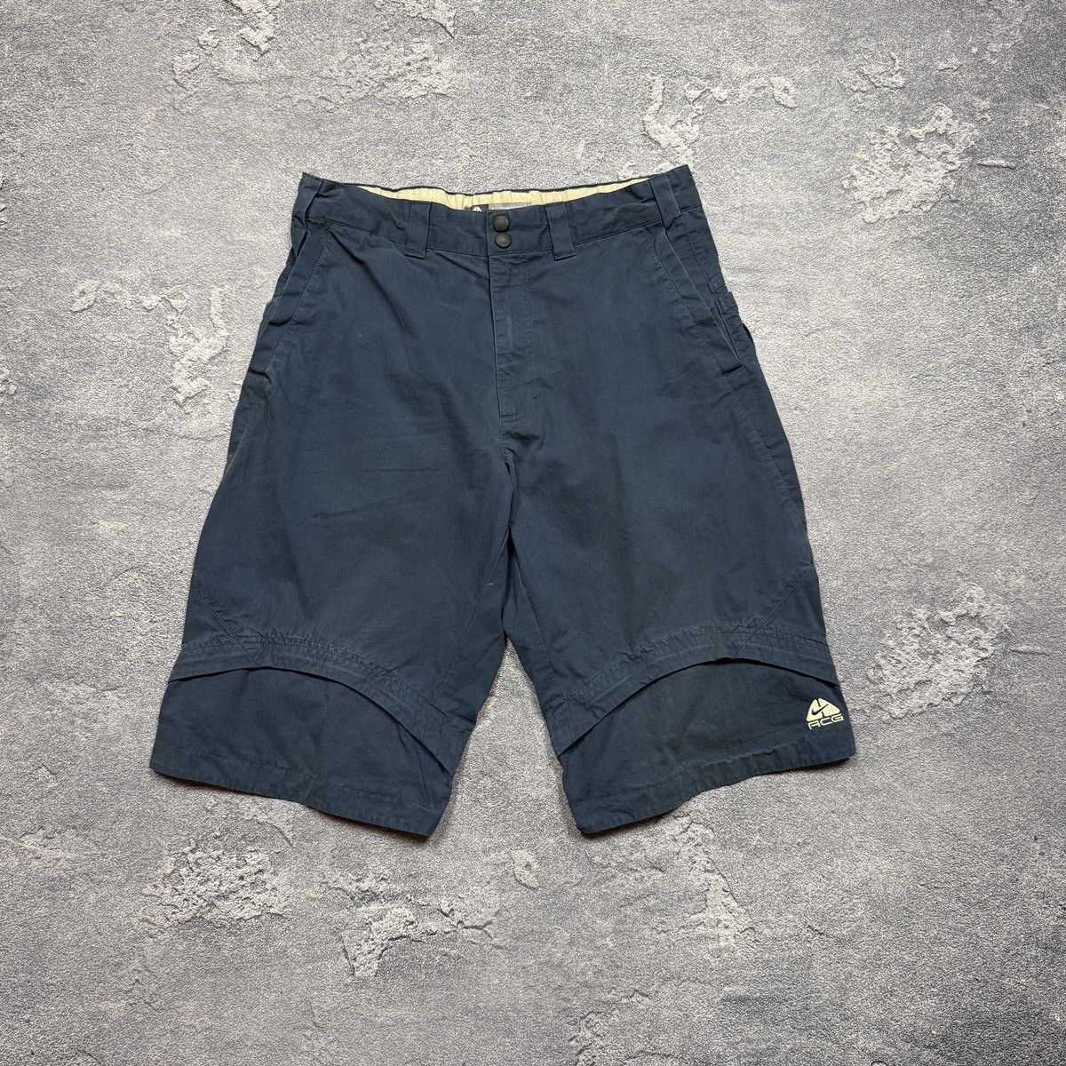 Nike ACG Vintage nike acg short rare Size US 32 / EU 48 - 2 Thumbnail