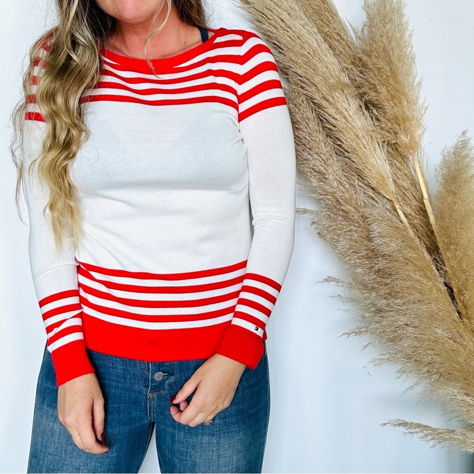 Tommy Hilfiger TOMMY HILFIGER Bright Red White Bold Stripe Nautical Sweater Size XS / US 0-2 / IT 36-38 - 1 Thumbnail