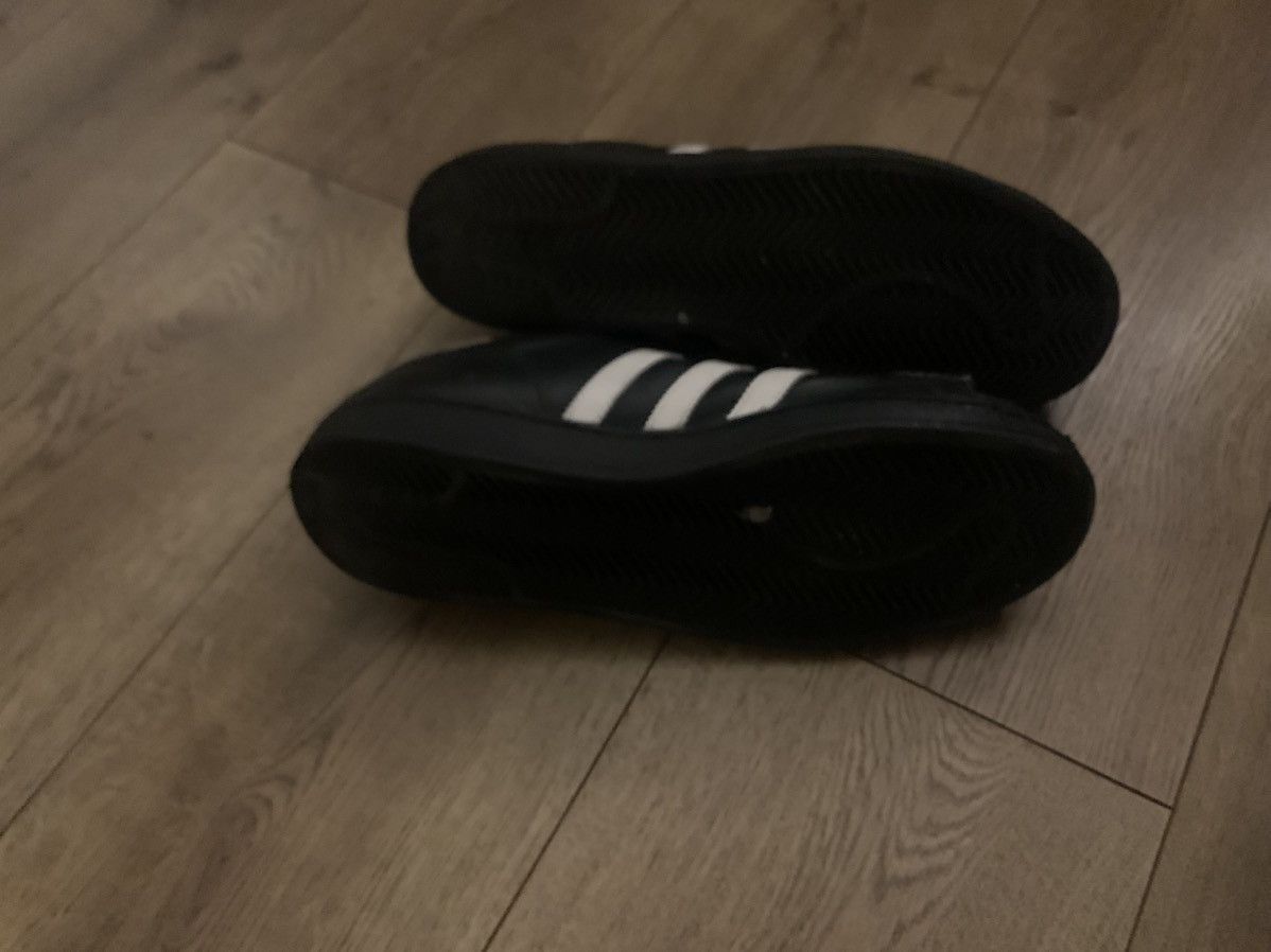 Adidas Adidas Superstars Size US 10 / EU 43 - 5 Thumbnail